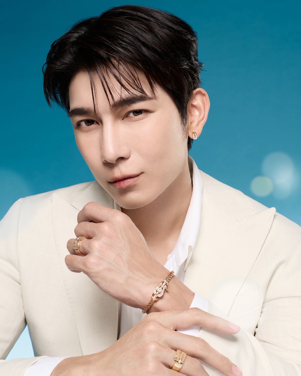 FRED Jewelry’s Force 10 creations bring sparkle to our season of togetherness 🤍

#FREDJewelry #FREDParis #SunnyFREDland