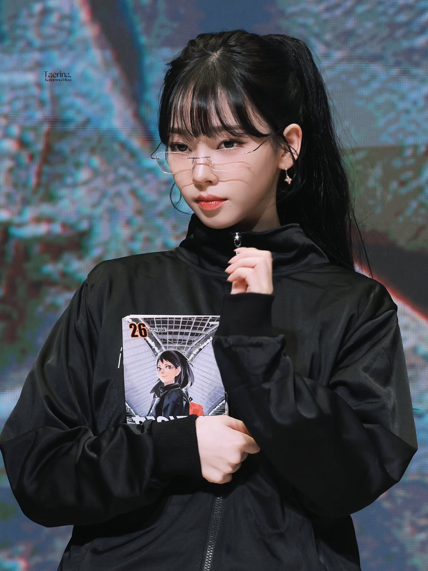 251207 K4 FANSIGN EVENT 🩶.

©️taerina09, sweety_411k, K_jaer, YULMIN0411X0101, Susanbluu_0411

#aespa #에스파 #KARINA #카리나