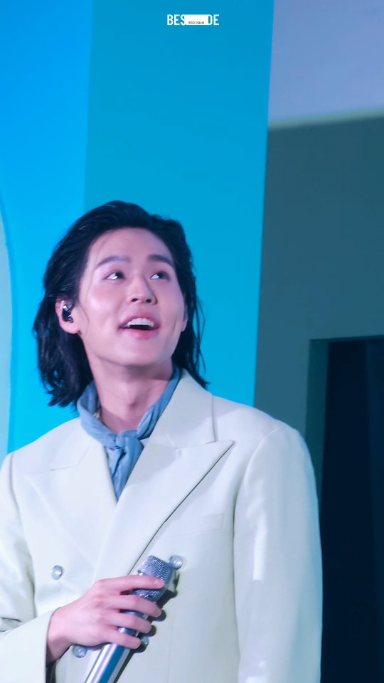 Cause nobody knows, so we grow with the flow 🤎🌟

[ Song ] : Grow with the flow
[ EVENT ] : Champion Bags x Billkin: You are my sunshine ☀️

#OurChampionBillkin 
#Bbillkin #บิวกิ้น 
#Besidebillkin