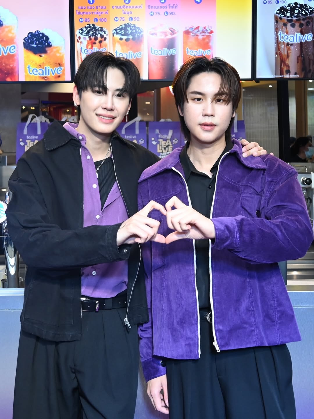 [11.12.2025] IG updated : newsinfinity_entertainment

🌟🧋Tealive ขอท้า ชาเลนจ์🧋🌟

#bb0un #prem_space 

💖🌟

BOUNPREM X TEALIVE

#TealivexBounPrem
#BB0unPremxTealive
#NewsinfinityEntertainment
#BounPrem