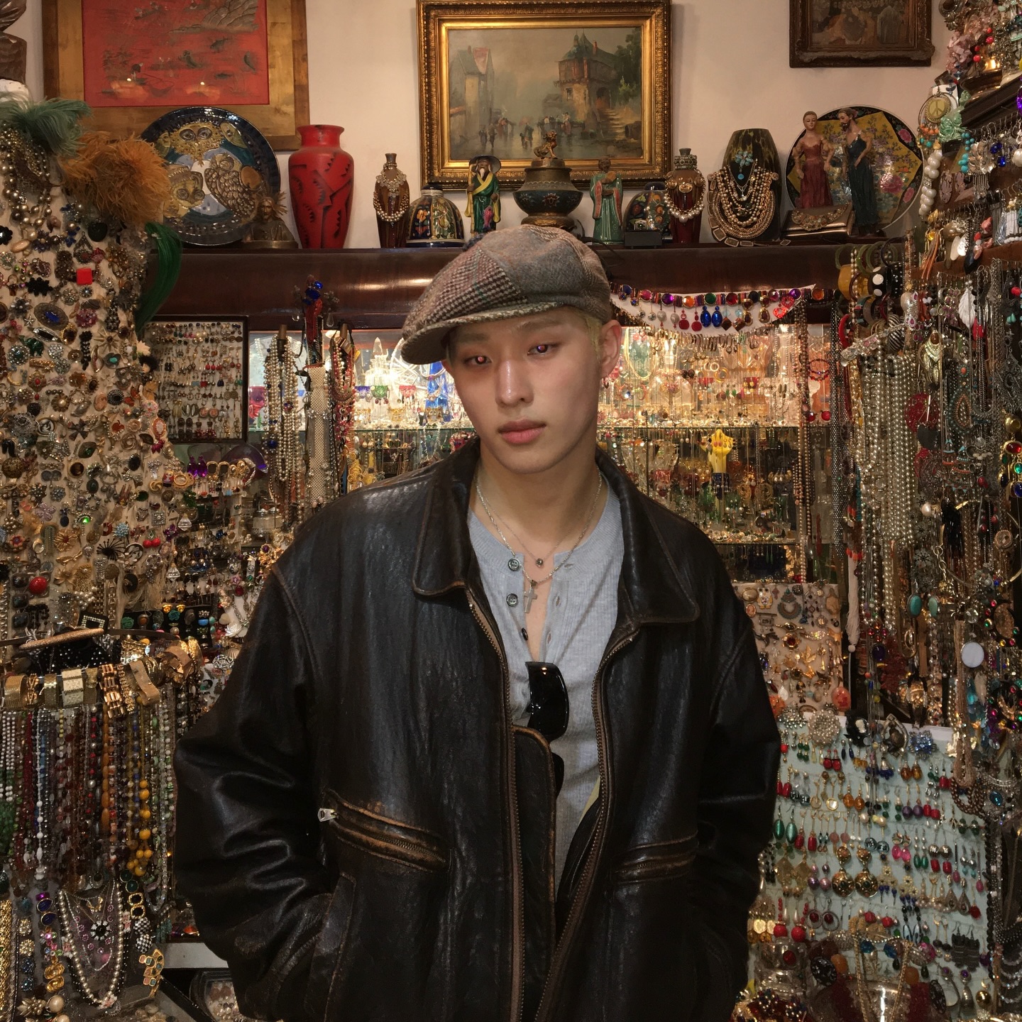 Im curating a vibe only a few can understand 🏰🥒🪜🩸

#P1Harmony #KEEHO