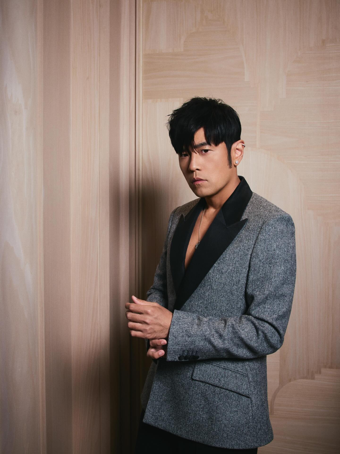 有來的舉手 @dior