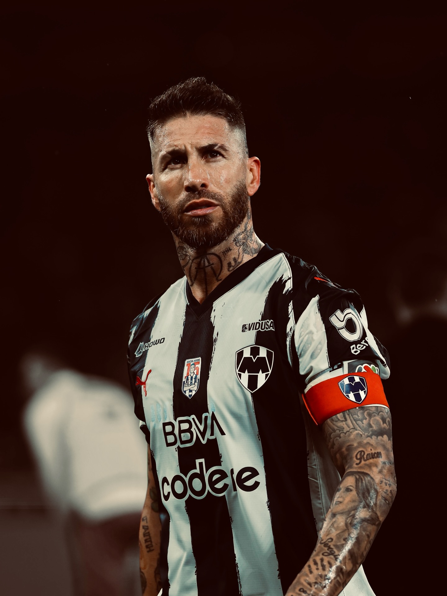 Resultado positivo, pero conscientes de que falta el paso más importante. 
A descansar hoy y a recuperar bien para la batalla del sábado. Lo vamos a dejar todo en la cancha. 
Gracias por estar, por creer y por alentarnos como siempre. 
¡Vamos, Rayados!

A positive result, but we know the most important step is still ahead.
Now it’s time to rest and recover well for Saturday’s battle.
Thank you for being there, for believing in us, and for cheering us on as always.
Let’s go, Rayados!