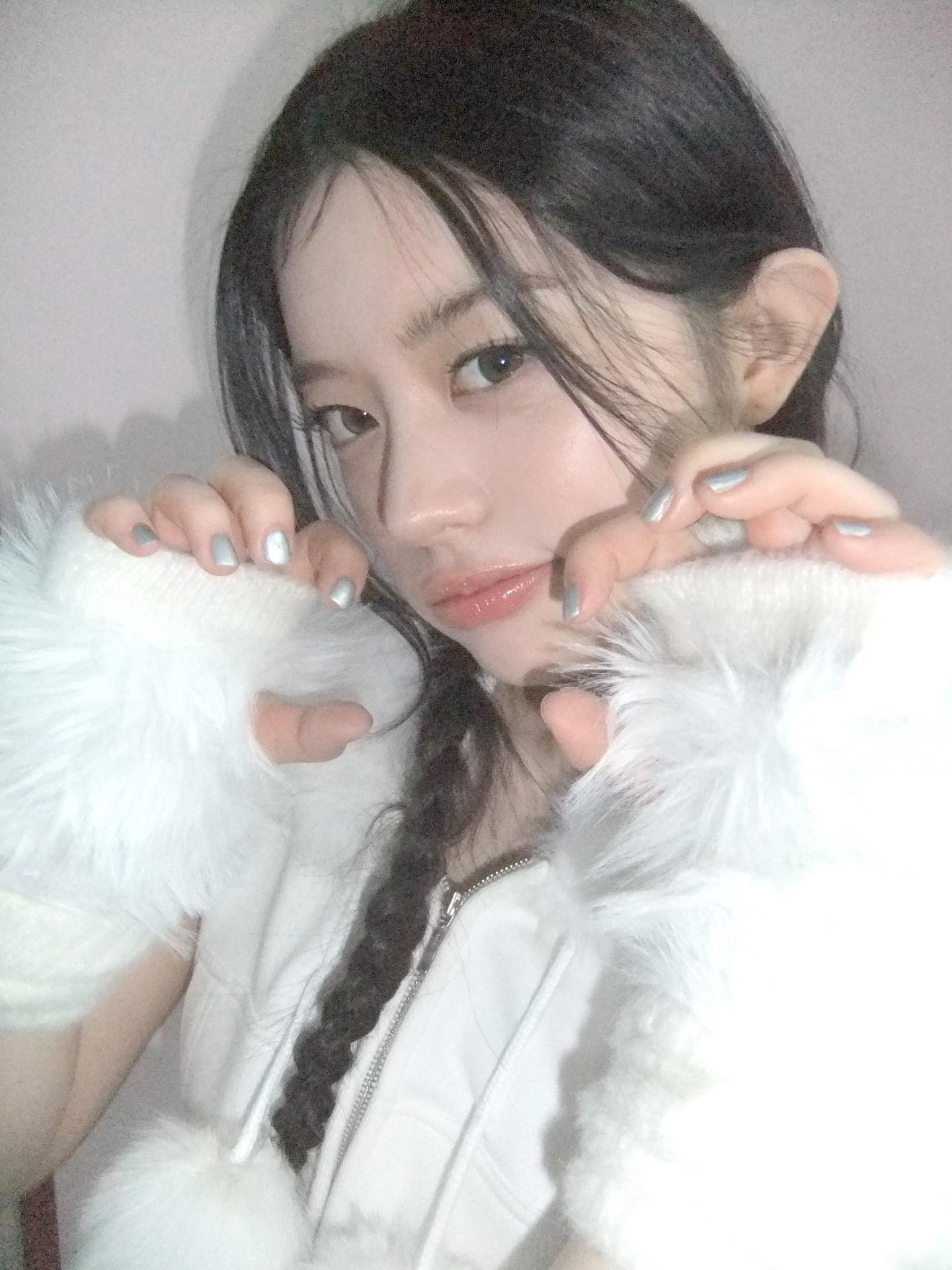 ☃️❄️

#ILLIT #아일릿