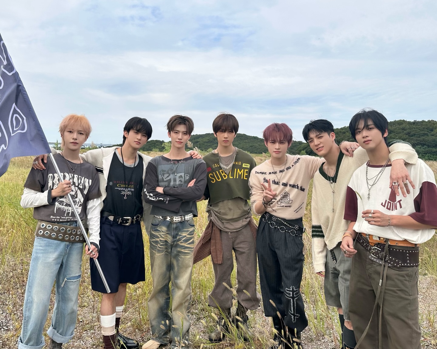 Hello my future

#NCTDREAM #BeatItUp
#NCTDREAM_BeatItUp