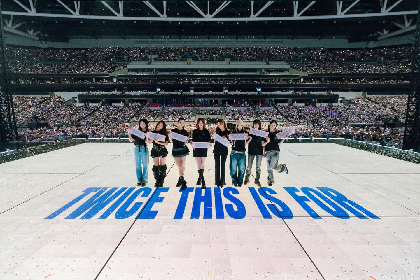 TWICE <THIS IS FOR> WORLD TOUR IN HONG KONG - Day 1

Hong Kong ONCE, thank you for sharing this moment with us 🌟
We truly cherished this time with you 🎶🐯

#TWICE #트와이스 #THISISFOR
#TWICE_THISISFOR_WORLD_TOUR
#TWICE_THISISFOR_WORLD_TOUR_IN_HONGKONG