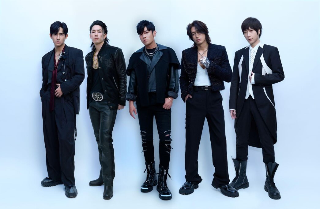 誰聽誰的歌長大🤔