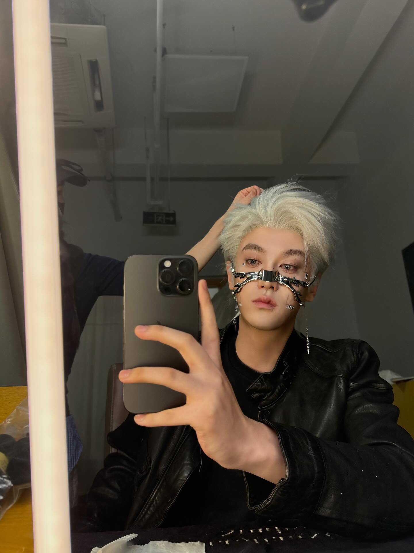 2025自拍余额…？