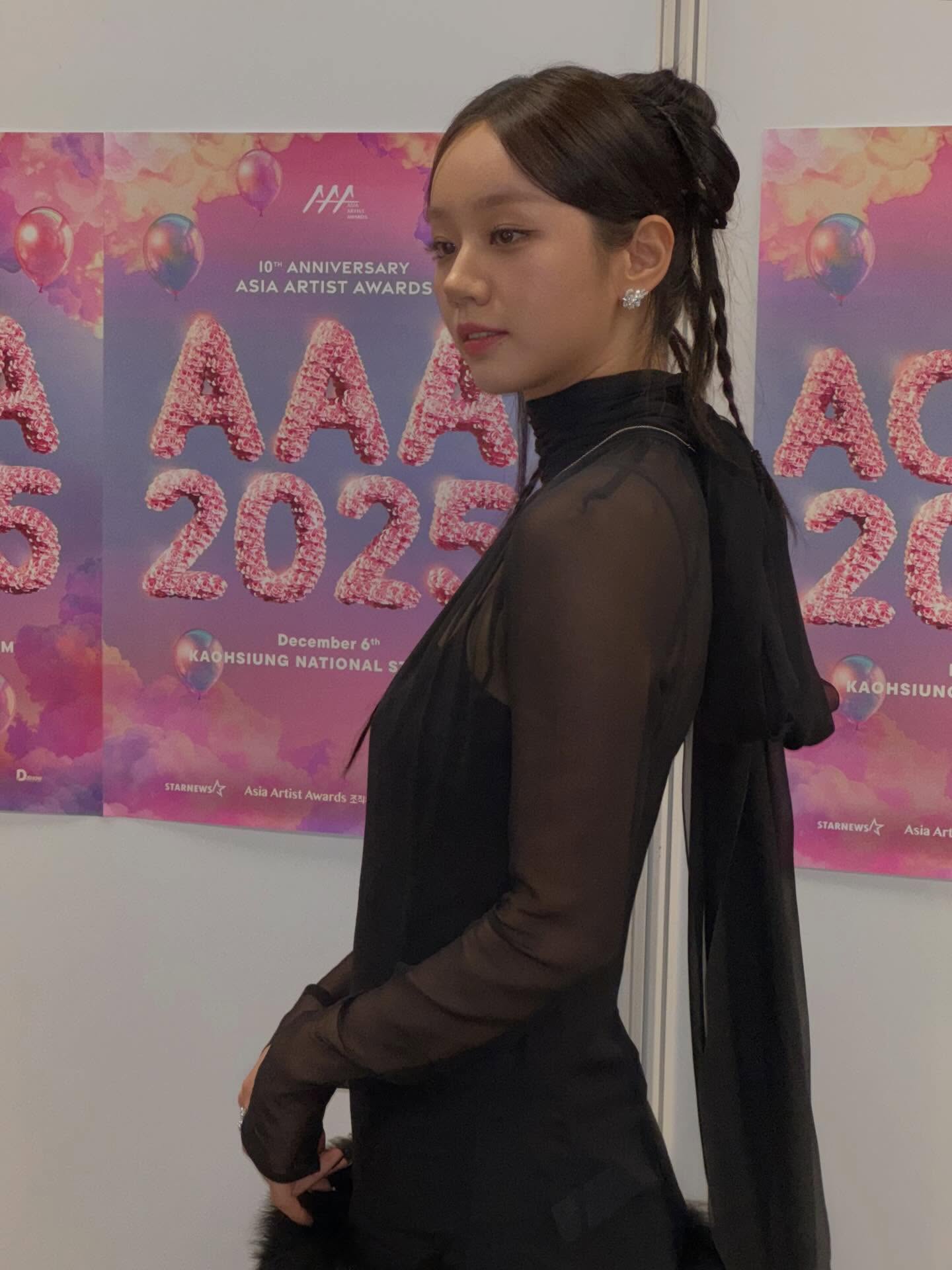 AAA 다녀왔는데 동창회한 기분~~~~!!!! 💝
상도 받고 친구들도 만나도 혜루미도 만나고
너무 너무 신나는 날❣️❣️