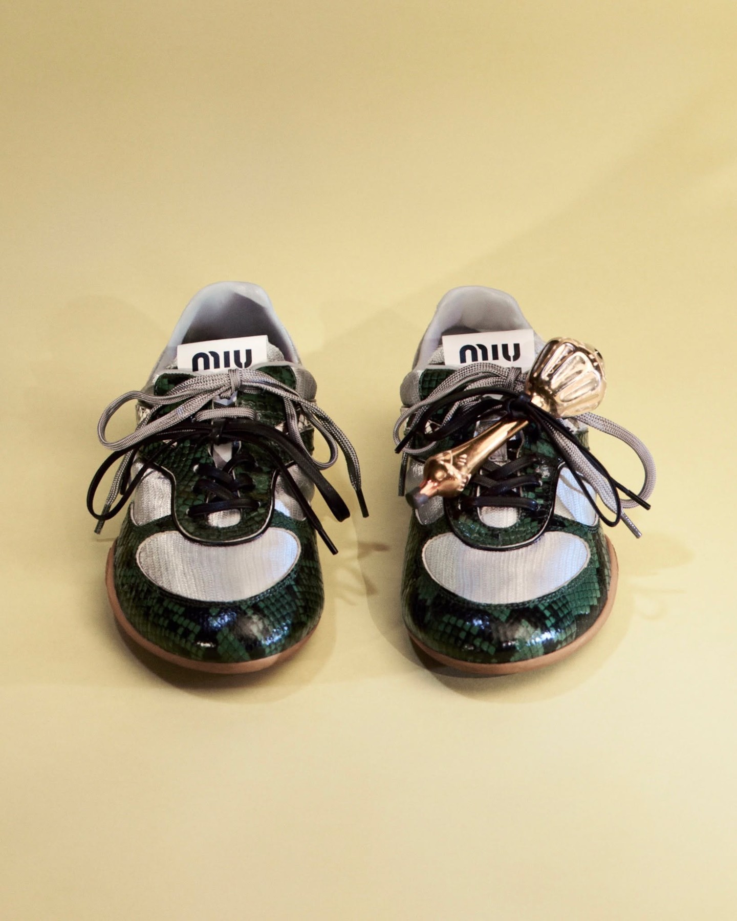 Grounding the holiday wardrobe with decisive Miu Miu footwear. 
Discover all the festive collection via link in bio.

Photographed by @dexterlander
Styled by @LottaVolkova

#MiuMiu
#MiuMiuHoliday