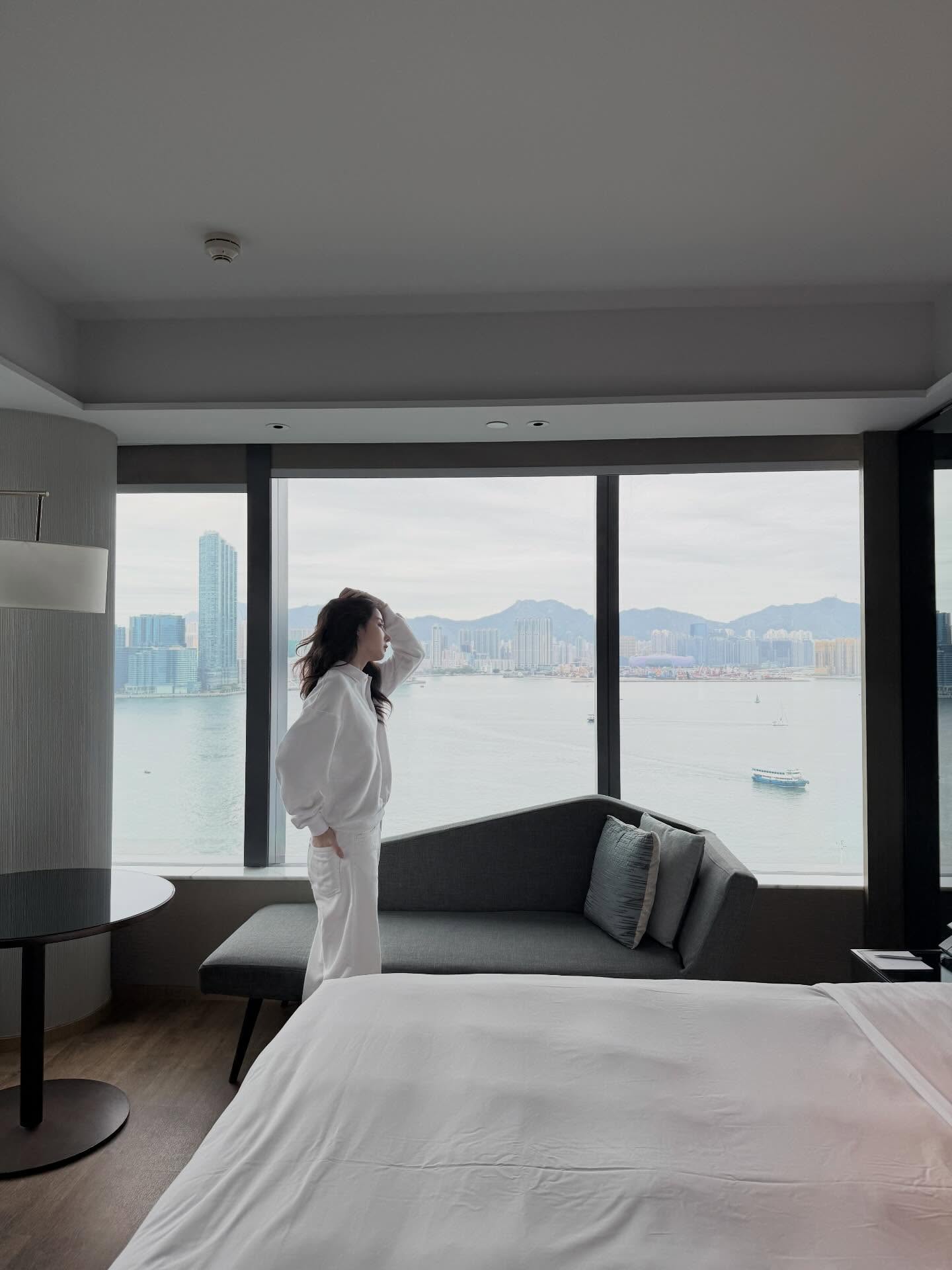 Dear Santa, no returns — I’m keeping this.🎄🍪🍫🫧☃️