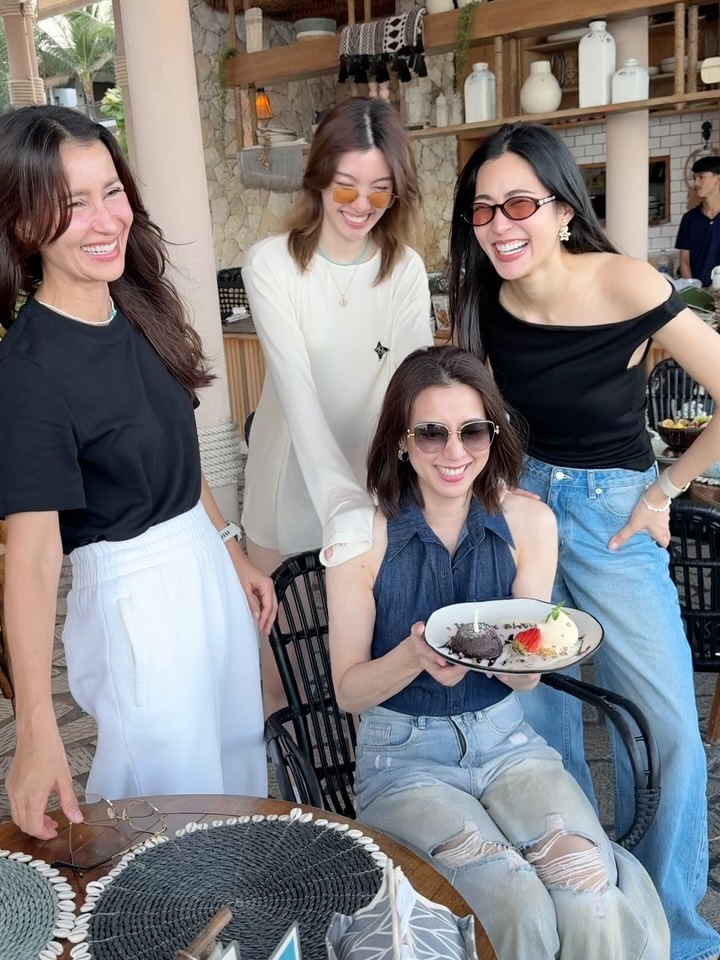 Happy birthday day ka เรารักคุณดิว 🙏🏻🎂🤍