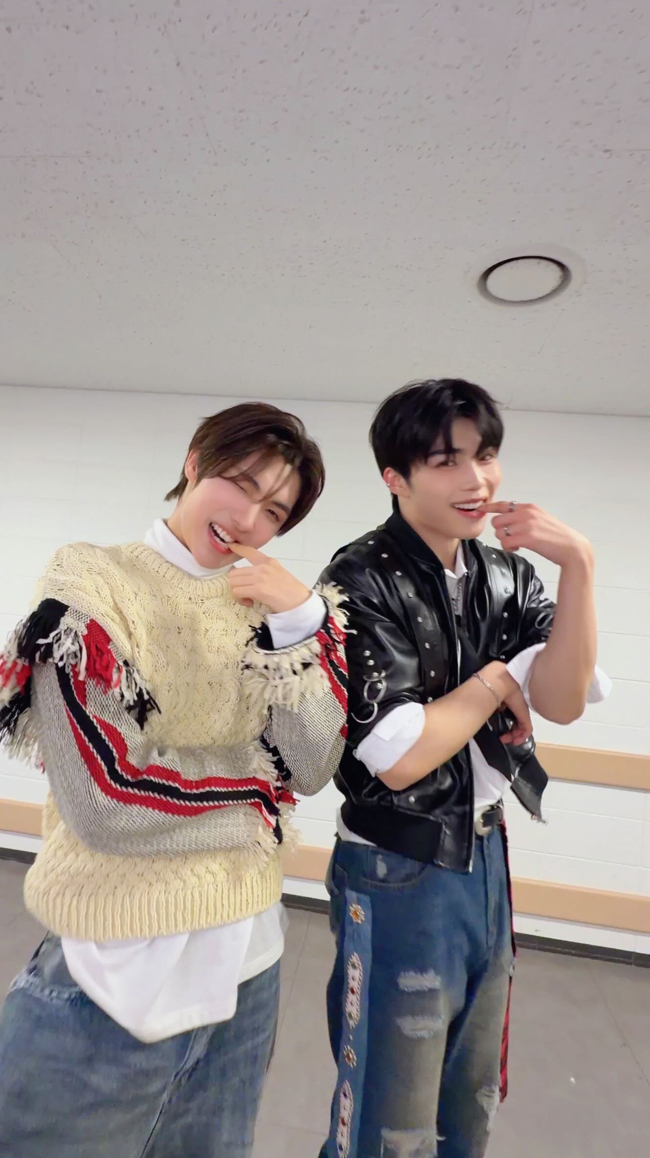 #ZEROBASEONE #박건욱 님과 함께 심장이 쿵💗 #TWS_OVERDRIVE

#TWS #YOUNGJAE