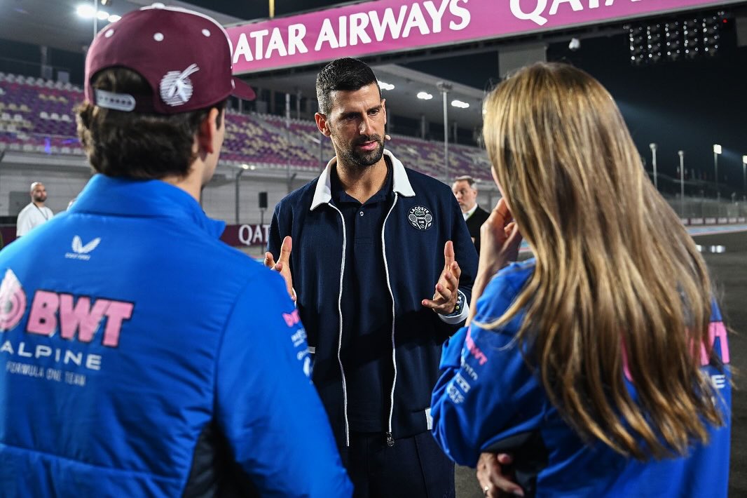 Quick pit stop in Doha 🏎️ 🛫 🙌