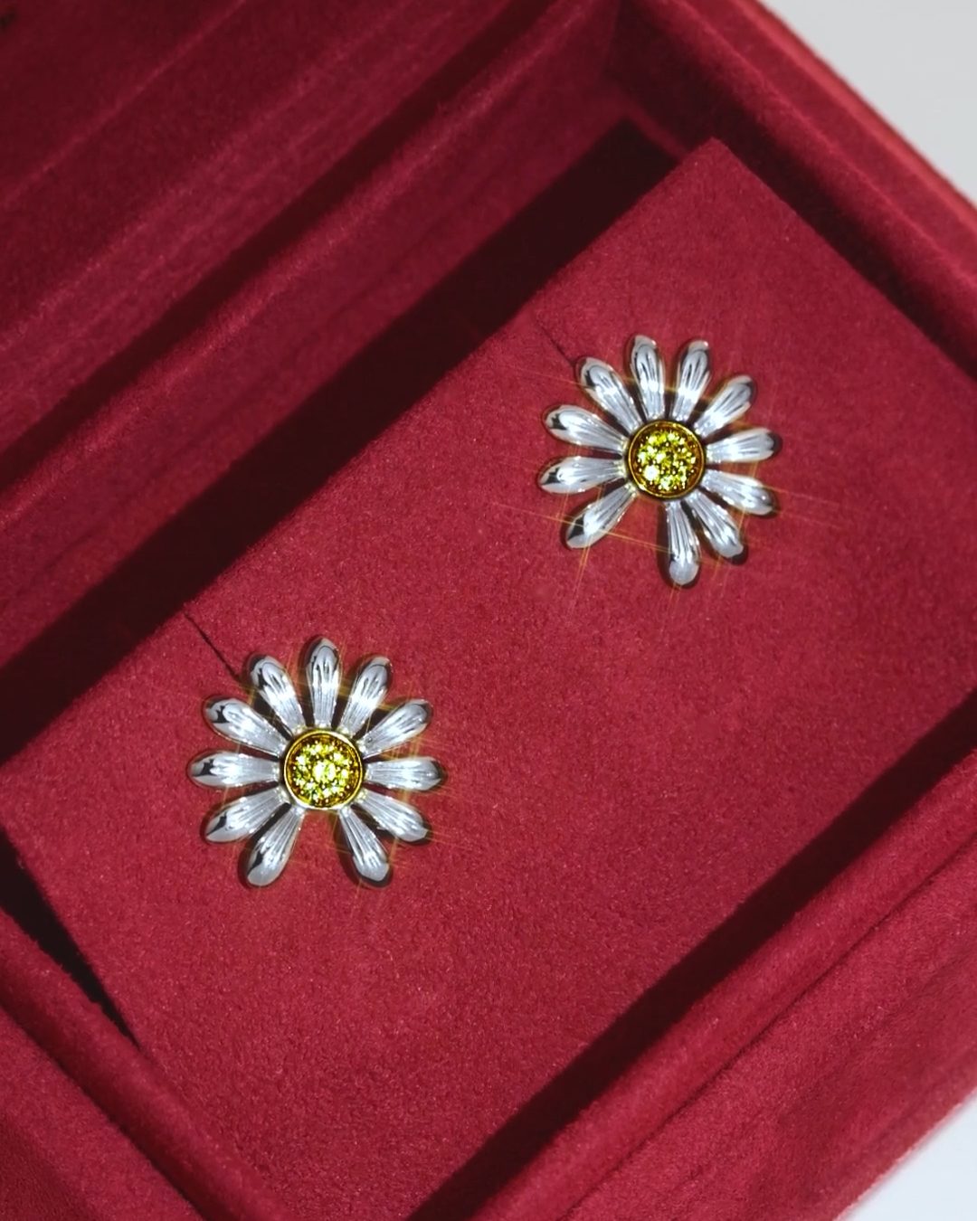 The Jacob & Co. x G-DRAGON Daisy Earrings have arrived. The next evolution of a creative journey built around one of @xxxibgdrgn’s most personal symbols, the daisy, reimagined once again through jewelry.

Co-designed with G-DRAGON, this release takes the daisy into a new form, balancing playful detail with refined structure, and transforming a symbol of individuality into a piece meant to be worn every day.

Available in two editions:
• 925 Silver & 18K Yellow Gold with Yellow Sapphires
• 18K White Gold with pavé White Diamonds and Fancy Vivid Yellow Diamonds
Each pair built with intention, crafted with the contrast and imagination that define this collaboration.

Now available exclusively at Jacob & Co. Link in bio to purchase.

#JacobandCo #GDRAGON #PEACEMINUSONE #InspiredByTheImpossible