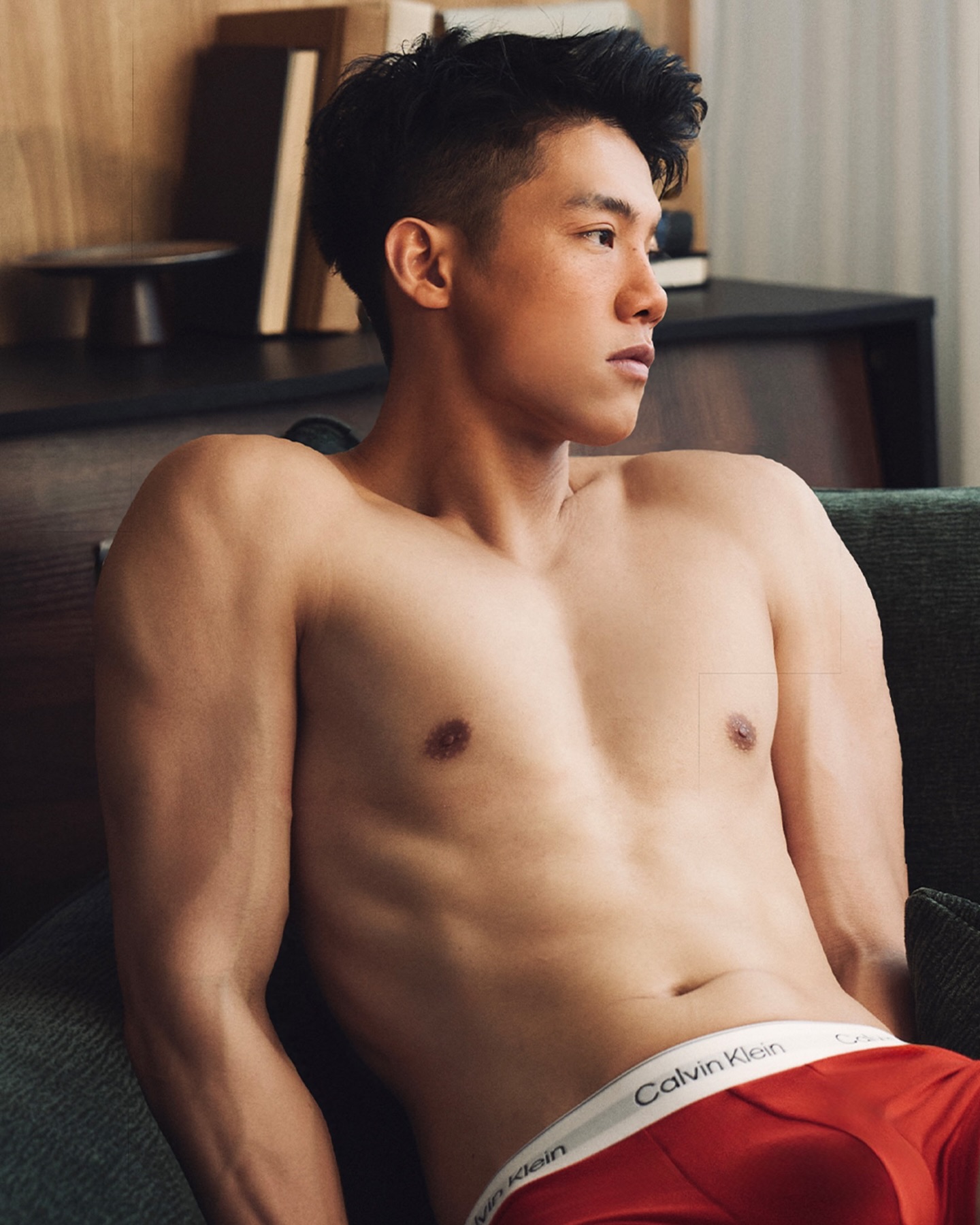@chengchangfan lounges in Icon Cotton Stretch. ​
​
A flexible fit and feel. Designed with the Infinity Bond waistband for ultimate comfort. ​
​
Discover styles to lounge in on CalvinKlein.com