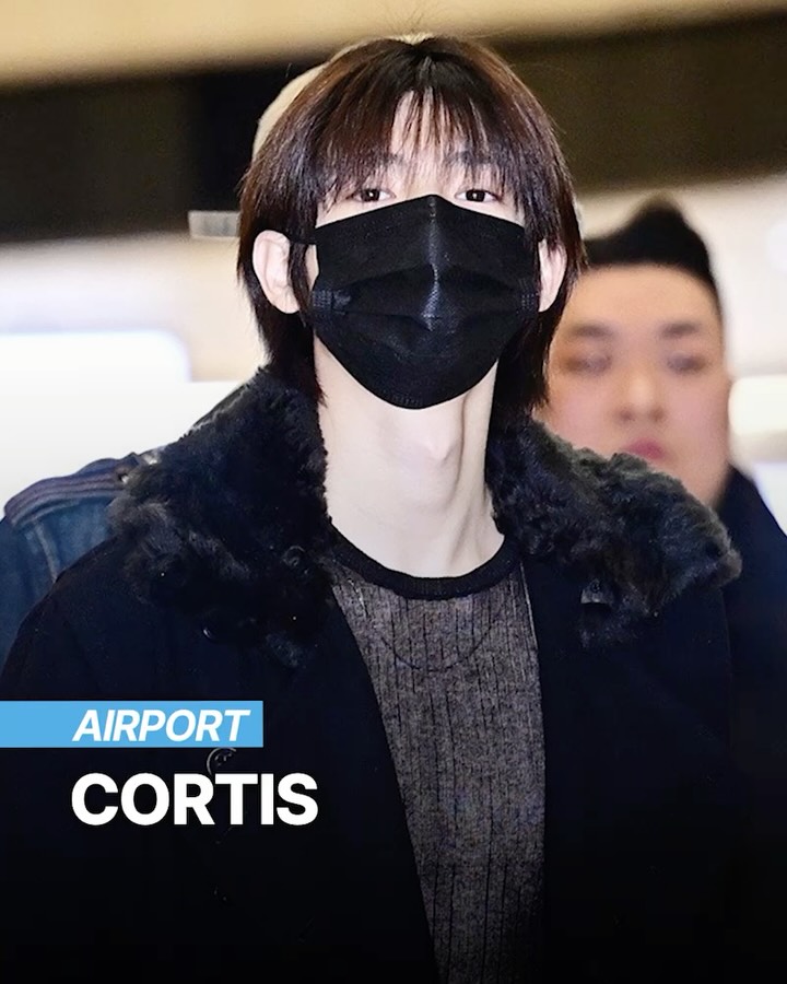 -
✔ 코르티스 (CORTIS)
✔ 김포국제공항 출국
✔ 2025. 12. 13

#CORTIS #코르티스 #마틴 #제임스 #주훈 #성현 #건호 #MARTIN #JAMES #JUHOON #SEONGHYEON #KEONHO #공항패션 #공항 #출국 #airport #departure #DIPE #디스패치 #dispatch