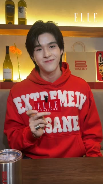 #ELLEAskMeAnything “ถ้าคาแร็กเตอร์ของสกายอย่างพละ ฉลาม เซนต์ และนิรันดร์ เป็นเมนูในร้าน BURNT BANGKOK?“ สกาย วงศ์รวี @skywongravee พาชาวแอลมาบุกร้านที่เขาร่วมก่อตั้งอย่าง BURNT BANGKOK @burnt.bkk แบรนด์แซนด์วิชสุดพรีเมียมที่เพิ่งเปิดแฟล็กชิปสโตร์แห่งแรกแบบสดๆ ร้อนๆ พร้อมเล่าถึงเสน่ห์ของร้านแห่งนี้ ณ 12 งามดูพลี สาทร ที่ใครเข้ามาก็ต้องตกหลุมรัก และพามารู้จักกับเมนูหลากหลายที่ครบรสไม่ต่างจากบทบาทที่เขาเคยได้รับ พร้อมแนะนำสิ่งที่ควรพกเมื่อมาเยี่ยมเยือนร้าน รวมถึงจินตนาการหาก Smyle มาบุกร้าน BURNT BANGKOK! 

โดยร้าน BURNT BANGKOK เปิดให้มาสัมผัสกับความอร่อยที่ท่ามกลางบรรยากาศสุดชิลล์แบบ Crafted Comfort กันแล้วทุกวัน ยกเว้นวันอังคาร ตั้งแต่ 9.00 น.  ถึง 22.00 น.

#ELLEThailand 
#CraftedComfort
#BURNTBKK
#skywongravee