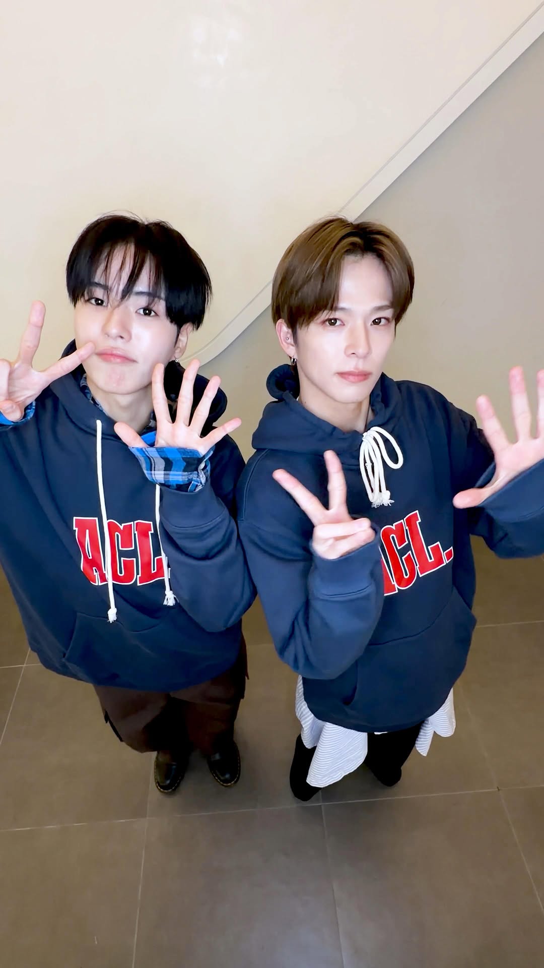 the last of 25 ✌️🖐️

#TREASURE #트레저 #YOONJAEHYUK #ASAHI