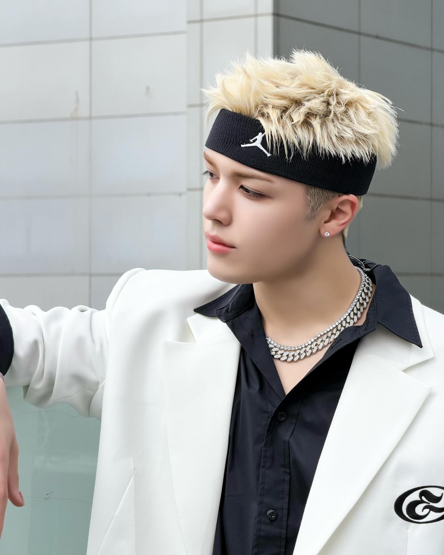 Let me know what’s on your mind 🙏
#andTEAM #앤팀
#MAKI #마키 #NICHOLAS #니콜라스 #TAKI #타키