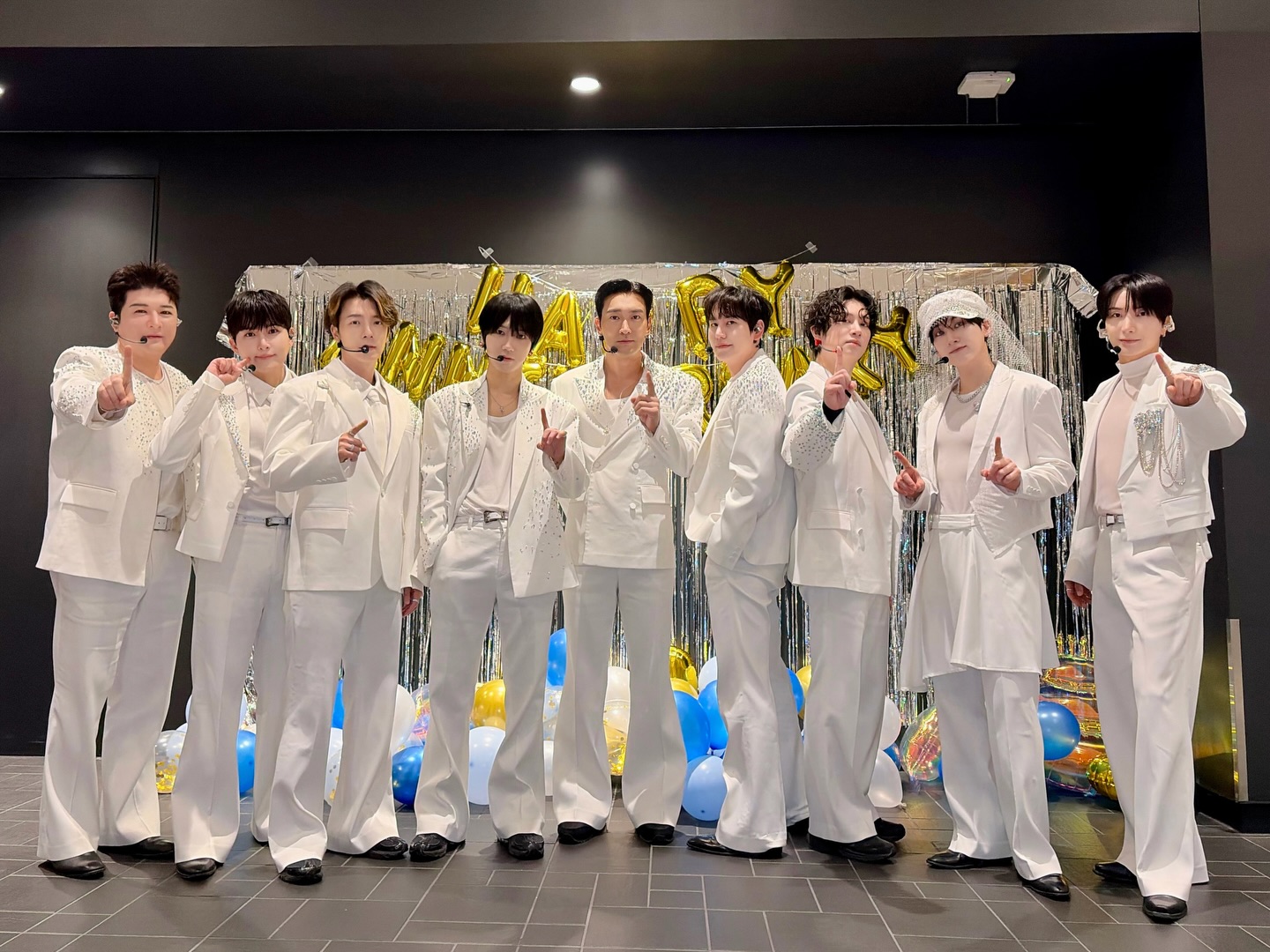 <SUPER SHOW 10> in #NAGOYA ☝️😁✌️
 
#슈퍼주니어 #SUPERJUNIOR
#SUPERSHOW #SUPERSHOW10
#20th_Anniversary_TOUR