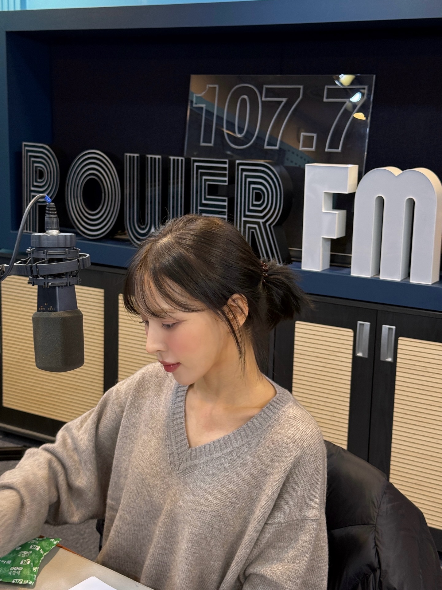 ⠀
영스는 지금 #보는라디오 중〰️
완디 보러 오세요☺️