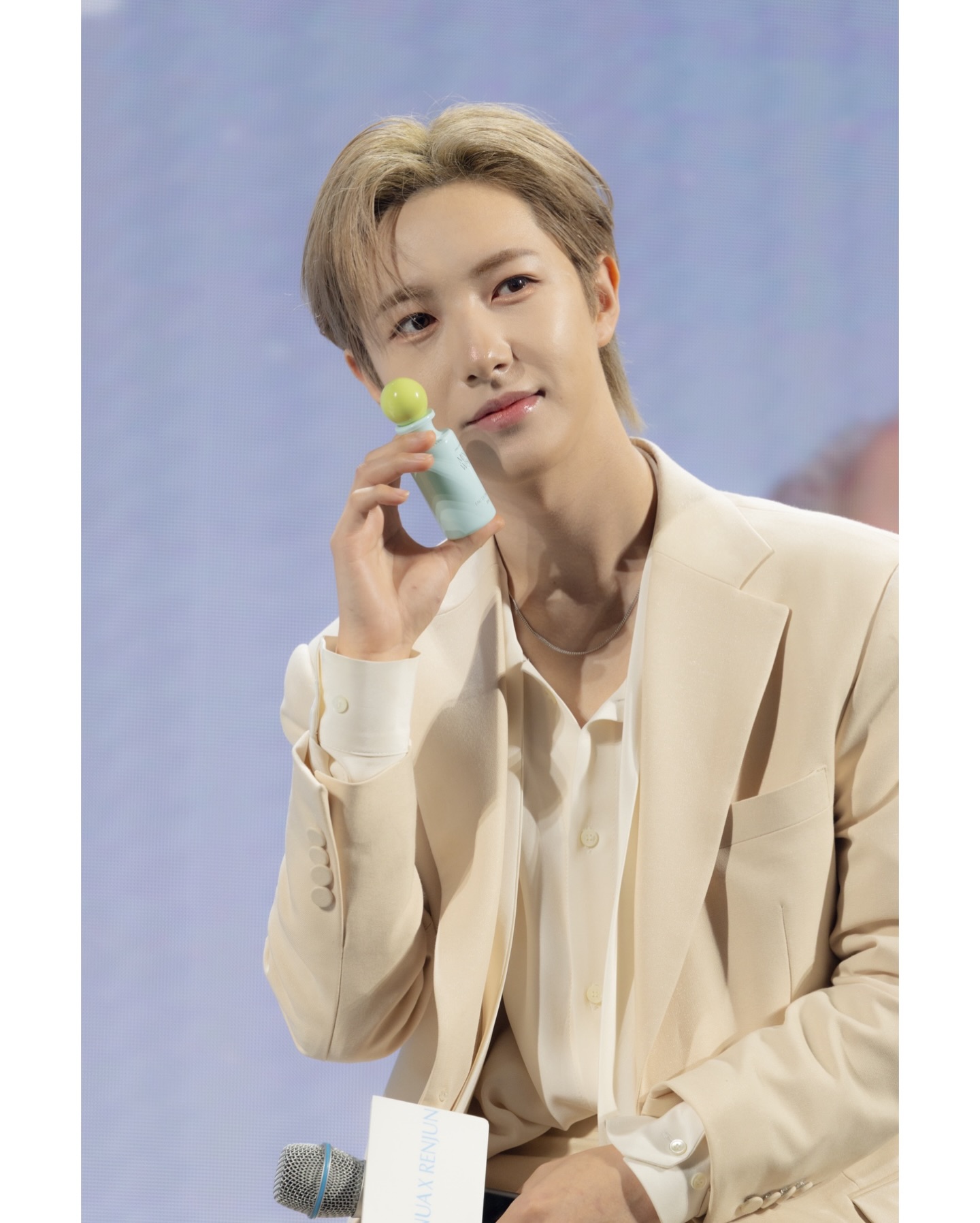 💛💛

#RENJUN
#JANUAXRENJUN
#NCT #NCTDREAM