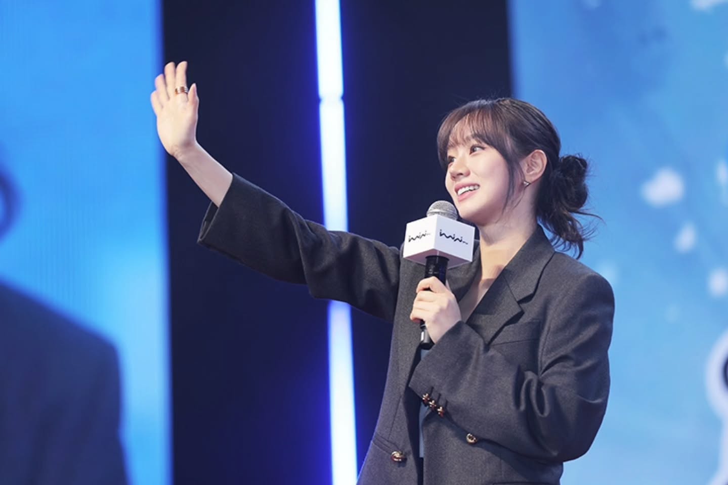 혜리 중국 단독 팬미팅 ‘인생여주’(人生女主) 마지막 회 성료✨️

"2025년은 저에게 정말 특별한 해인데, '인생여주' 또한 올해를 특별하게 만들어 준 하나의 조각이에요!
혜루미들과 함께 보낸 덕분에 더욱 따뜻한 연말이 되었어요❤️"

#혜리 #hyeri