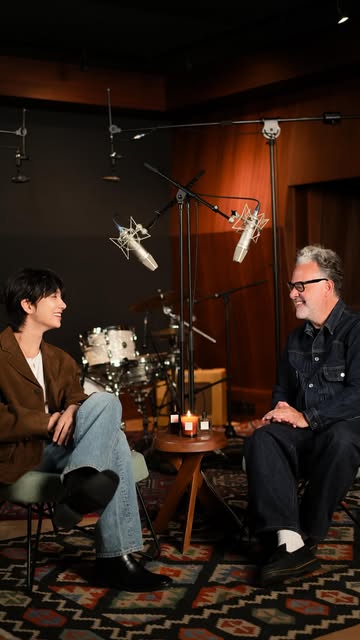 17 minutes of happiness and talks about friendship and our beautiful collaboration, sharing thoughts on togetherness and some behind-the-scenes moments from the recording of our new song “So Many Roads” featured by our dear friend JOSHUA of SEVENTEEN.

Watch the full video here, also available subtitled on www.lolajamesharper.com