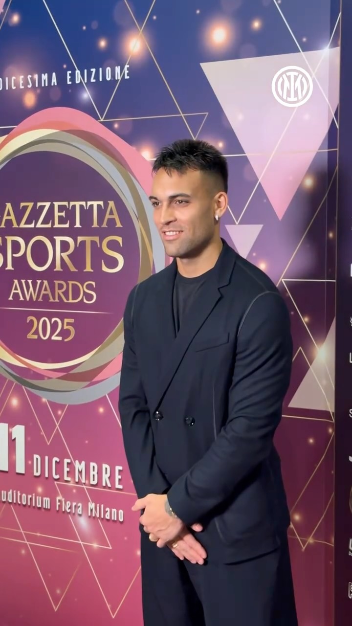 Lautaro Martinez has won the “Performance” award at the Gazzetta Sports Awards 🎖️🖤💙