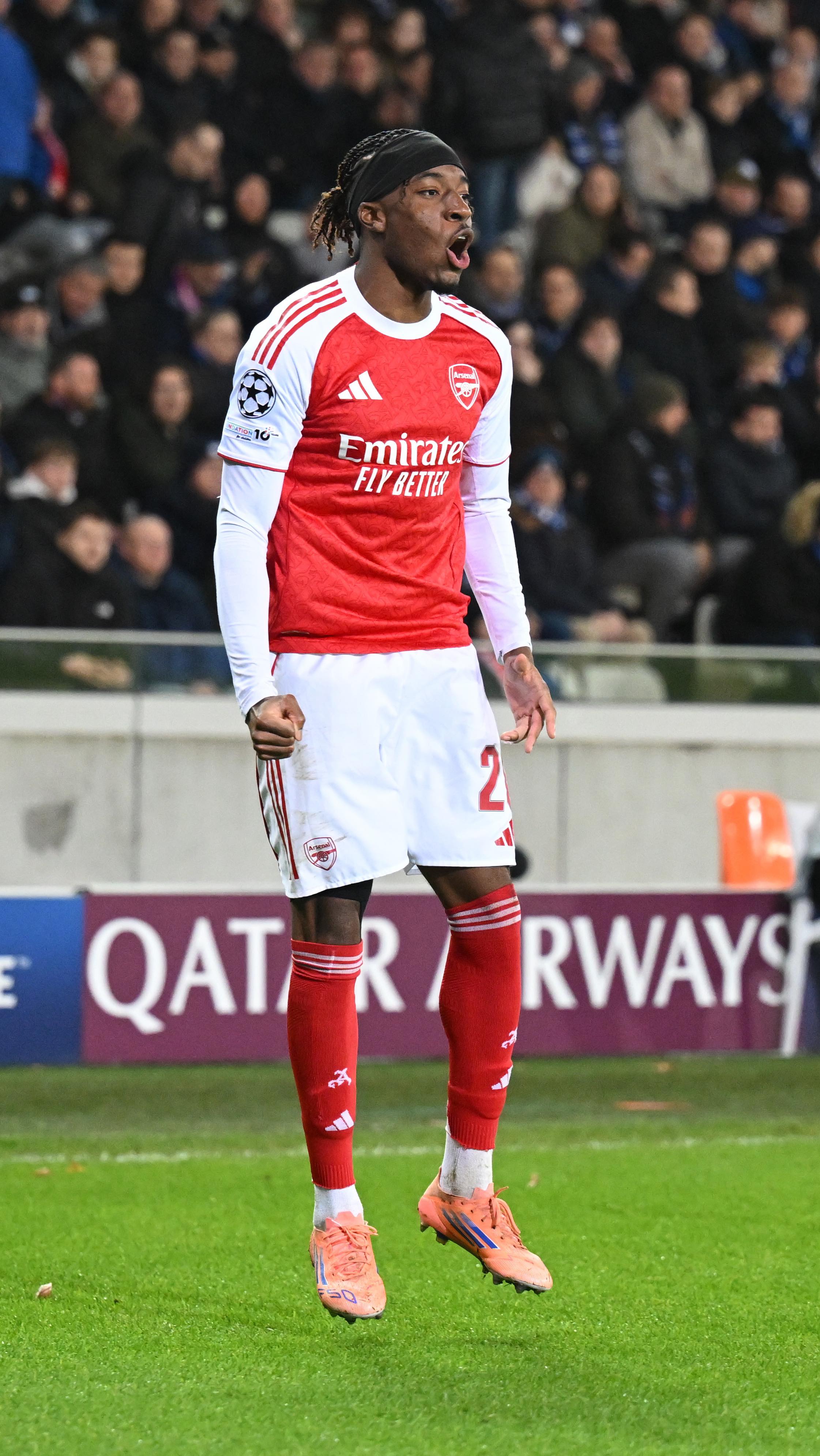 A ferocious finish ⚡️

Pitch-side view of THAT Madueke strike 🤳