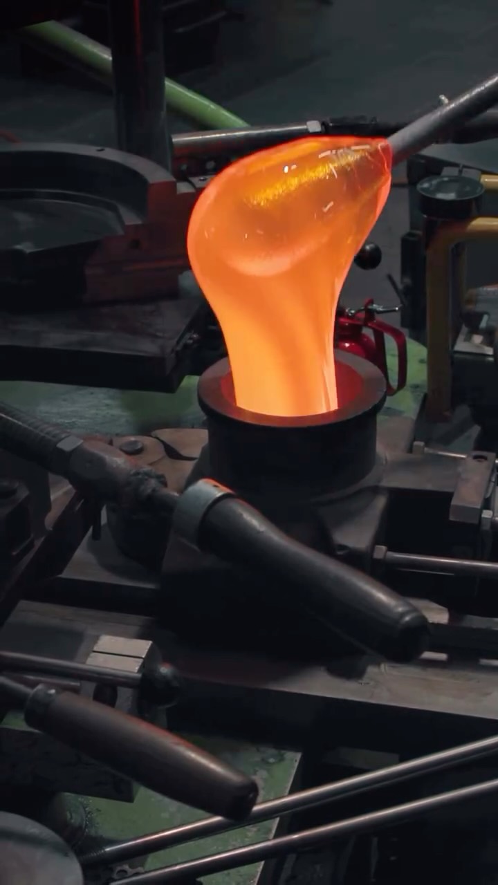 Where automotive legend meets the art of time.

The Bugatti Calandre by Jacob & Co., created with @Bugatti and @Lalique, reinterprets more than a century of Bugatti heritage into an extraordinary table clock. A sculptural statement that blurs the line between horology, design, and fine art.

Framed by hand-finished Lalique crystal featuring Rembrandt Bugatti’s iconic Dancing Elephants, driven by a vertical flying tourbillon, and illuminated by a 30-mm Jacob-cut gemstone, Calandre is a celebration of craftsmanship without compromise.

Lalique crystal case, hand-finished
Bugatti horseshoe grille-inspired dial
30-mm, 288-facet Jacob-cut crystal
8-day, key-wound vertical flying tourbillon

#JacobandCo #InspiredByTheImpossible #Bugatti #Lalique