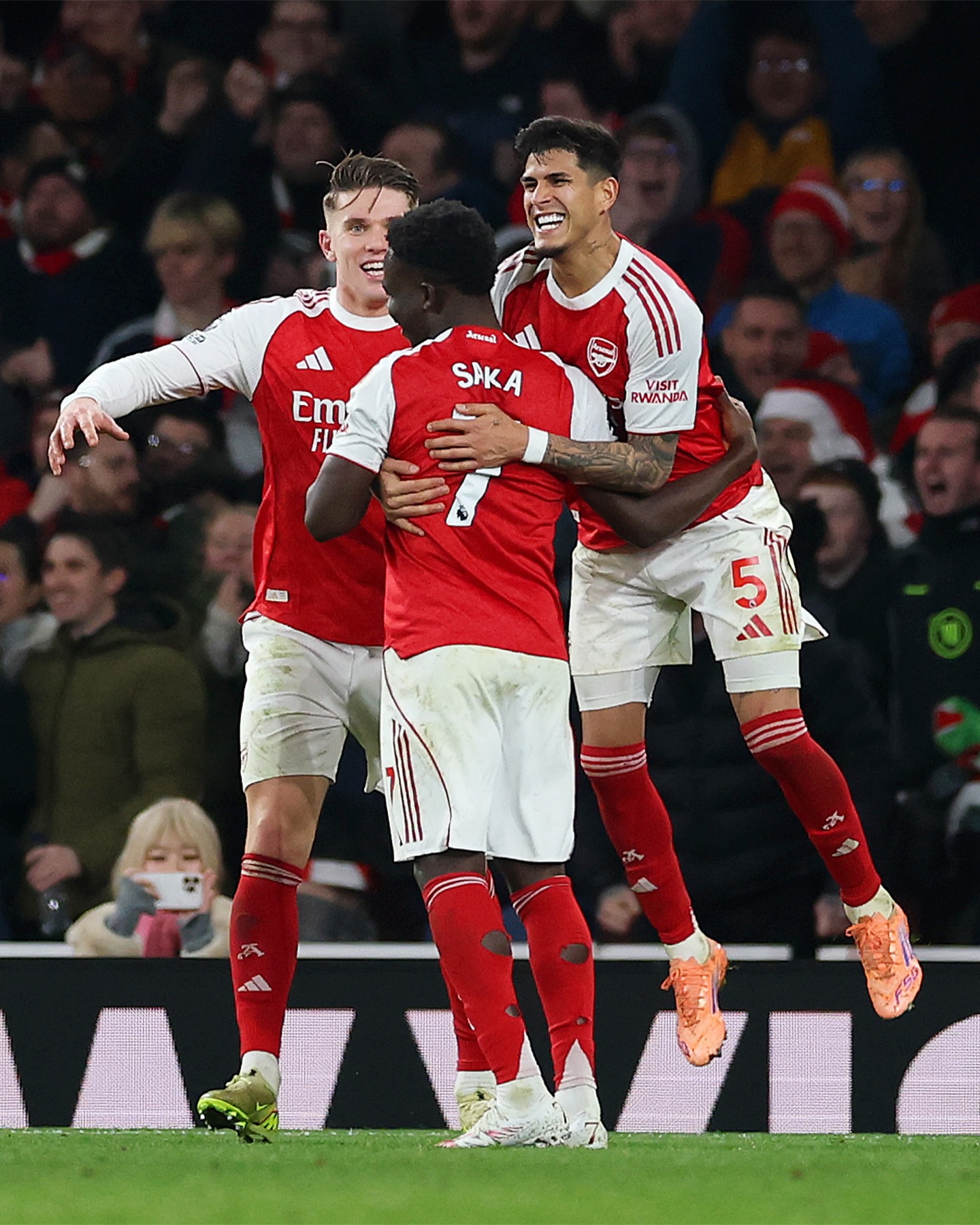 Bukayo brilliance to give us the lead ✊