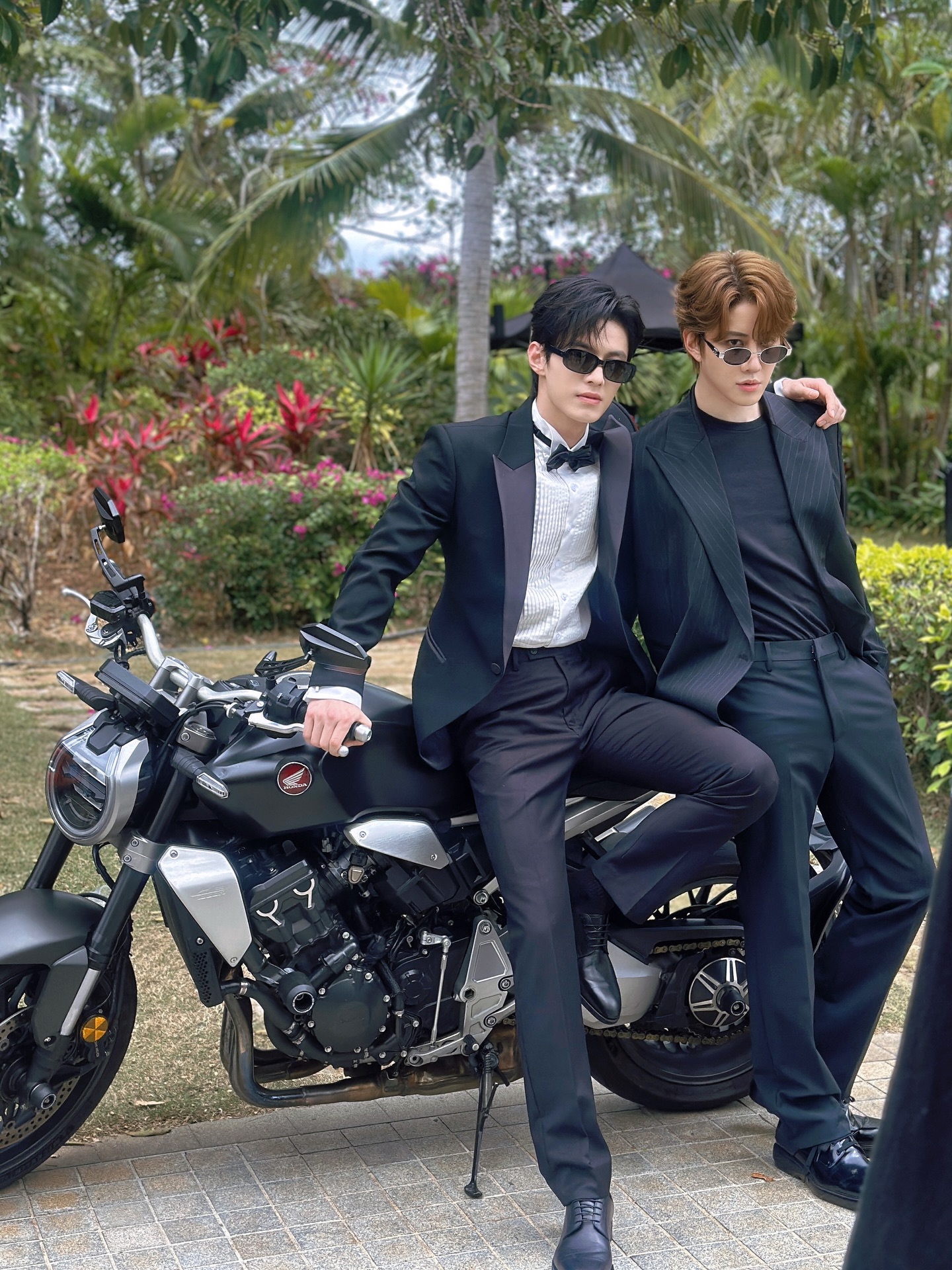 Best man for the groom & MuMu 🏎️❤️
#speedandlove #iqiyi #m1keangelo #mikeangelo #ไมค์พิรัชต์