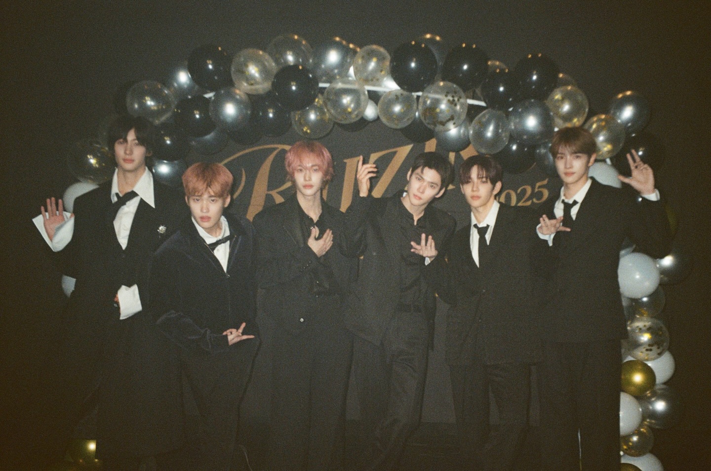 2025 RIIZING Awards Night

#RIIZE #라이즈
#RISEandREALIZE 
#WE_RIIZE #위라이즈