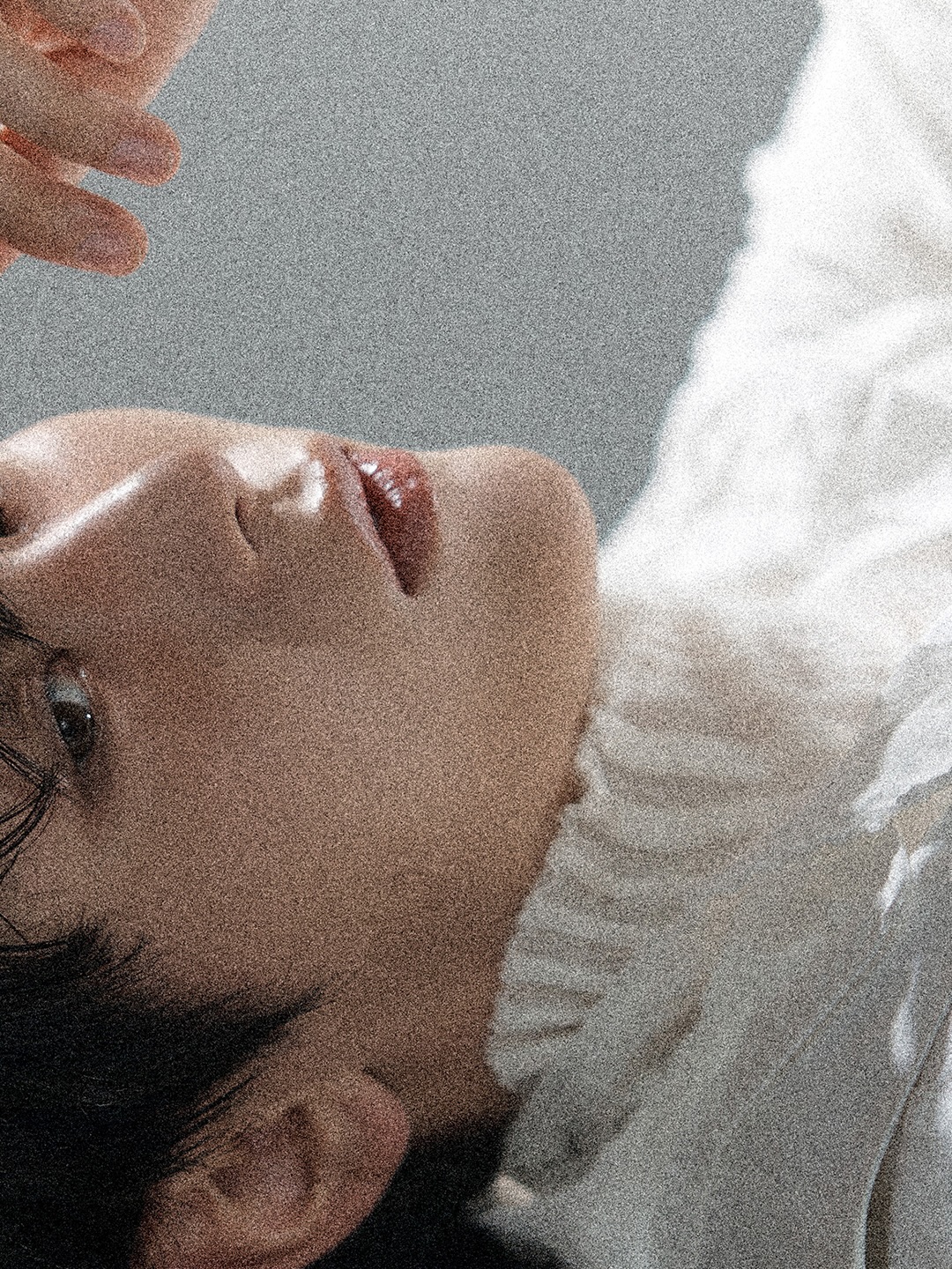 𝐃𝐊 X 𝐒𝐄𝐔𝐍𝐆𝐊𝐖𝐀𝐍
1st Mini Album ‘소야곡’

Official Photo 소연 (素戀) Ver.
#SEUNGKWAN #승관

2026.01.12 6PM (KST) / 4AM (ET)

#DxS #도겸X승관
#소야곡