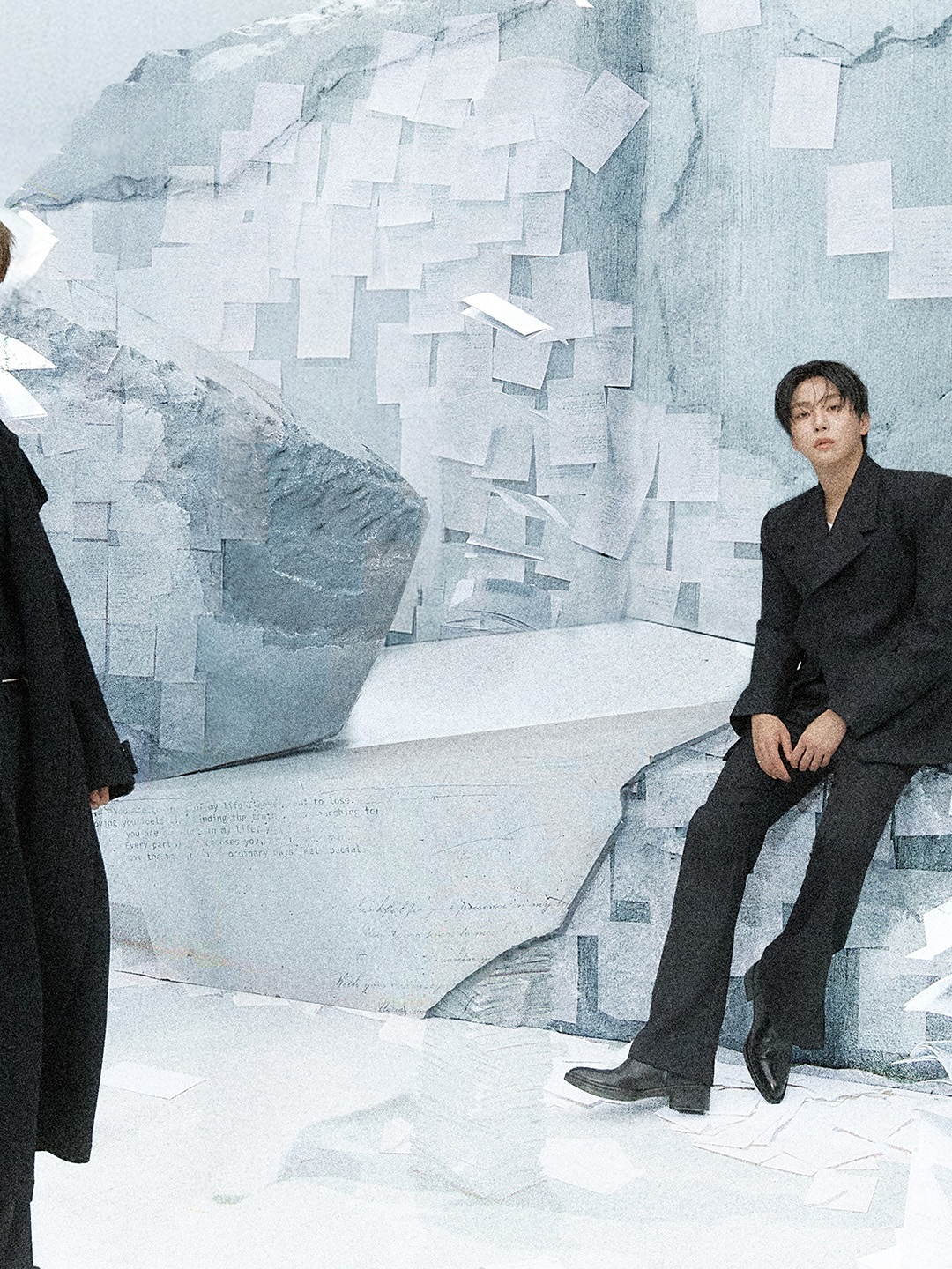 𝐃𝐊 X 𝐒𝐄𝐔𝐍𝐆𝐊𝐖𝐀𝐍
1st Mini Album ‘소야곡’

Official Photo 청흔 (靑痕) Ver.
#SEUNGKWAN #승관

2026.01.12 6PM (KST) / 4AM (ET)

#DxS #도겸X승관
#소야곡