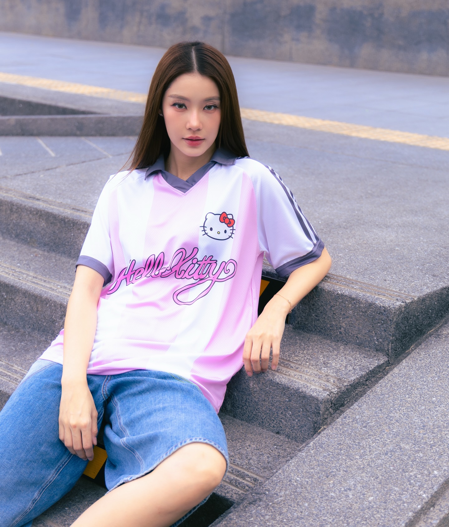 Too cute with Hello Kitty 🎀 
Special Collection เสื้อ Sanrio Jersey จาก Moshi Moshi สุดคิ้วท์ ใส่แล้วได้ฟีลสดใสสุดๆ สาวก Sanrio Lover ห้ามพลาดน้า 💞@moshimoshi.jp

#SanrioJersey #MoshiMoshi