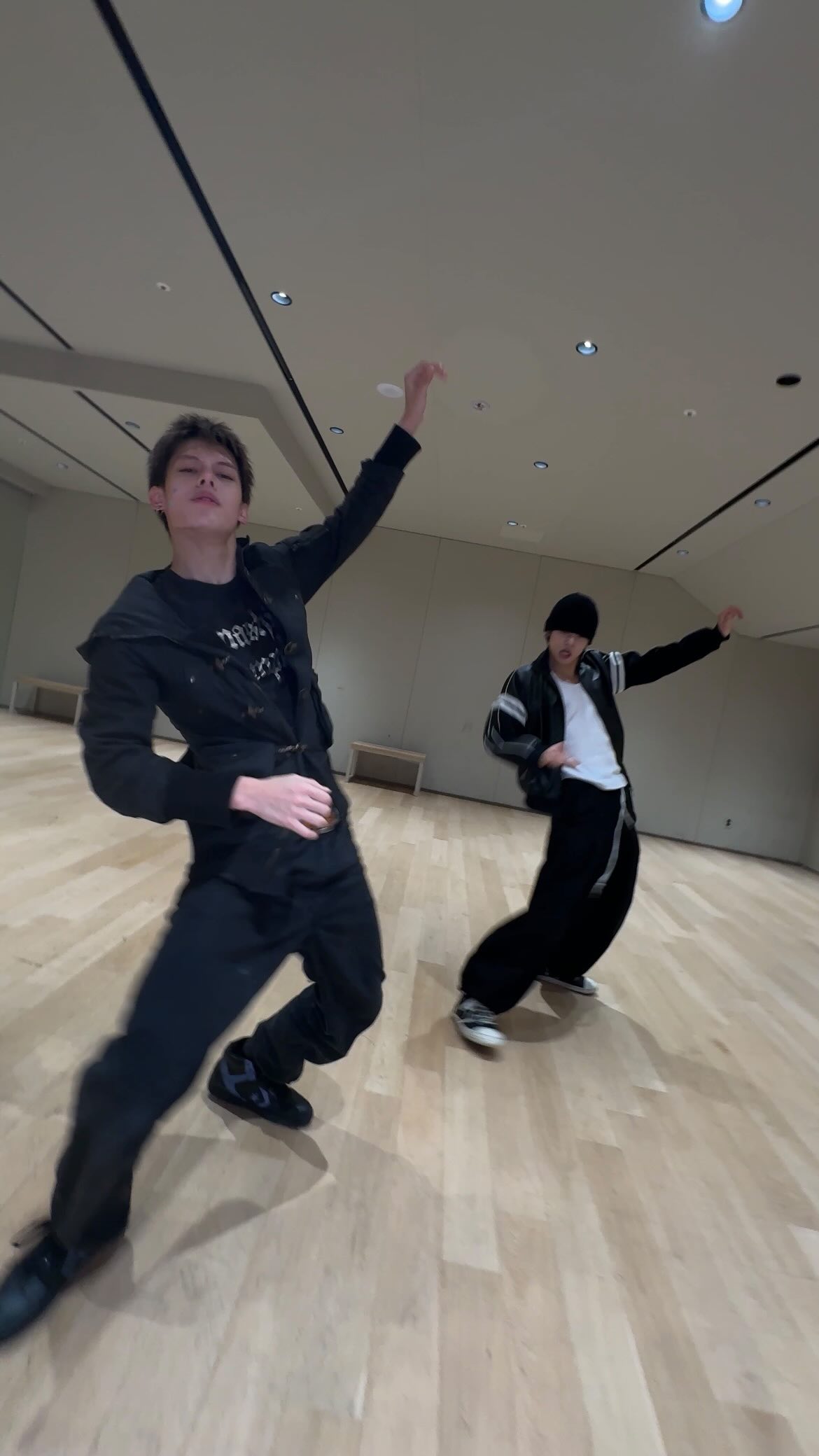 pull up #YEONJUN 선배님

#TXT @txt_bighit @yawnzzn
#CORTIS #코르티스 #CORTIS_FaSHioN