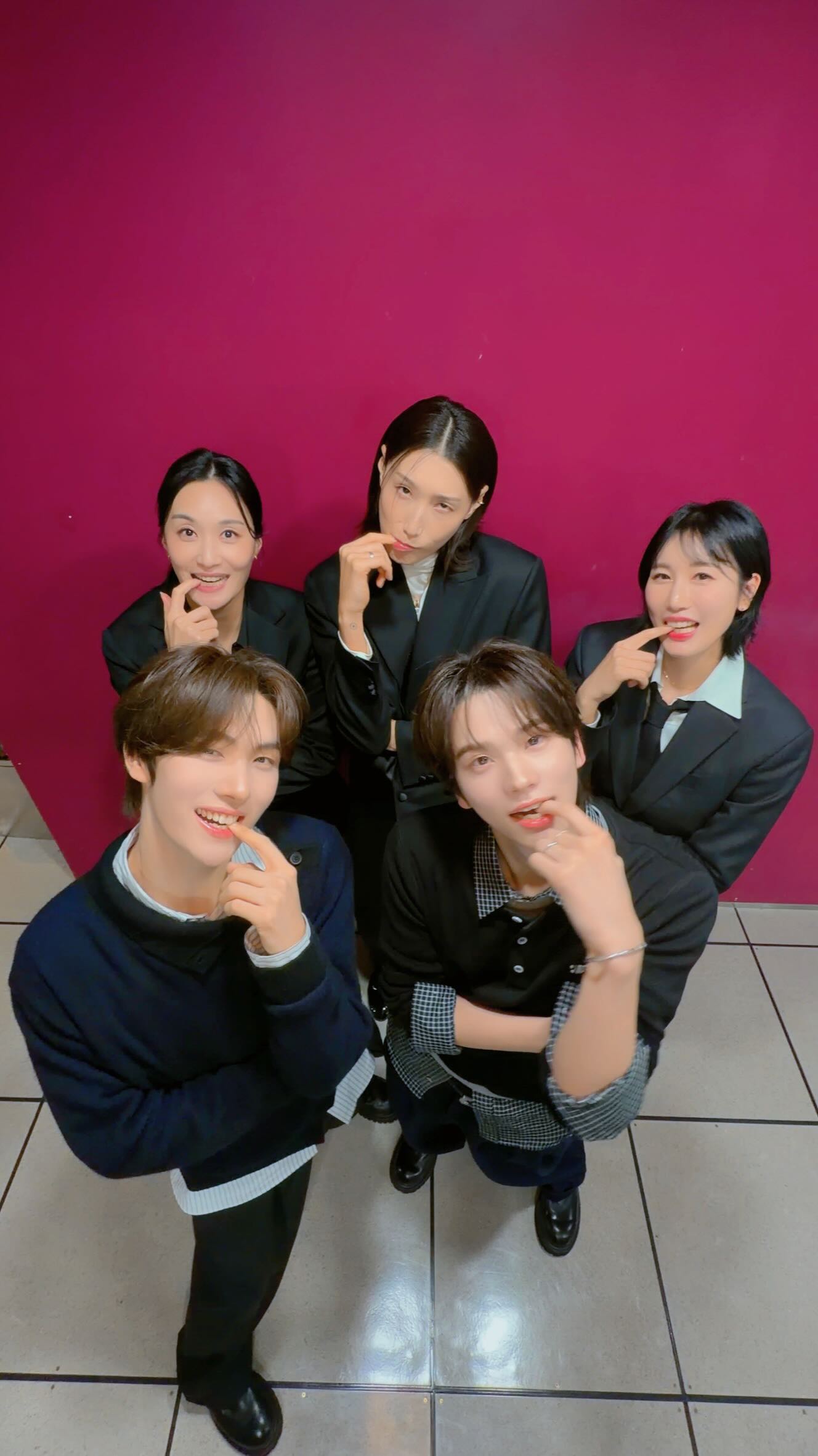 #필승원더독스 분들과 함께 심장이 쿵🏐💗 #TWS_OVERDRIVE

#TWS #투어스
#신인감독김연경