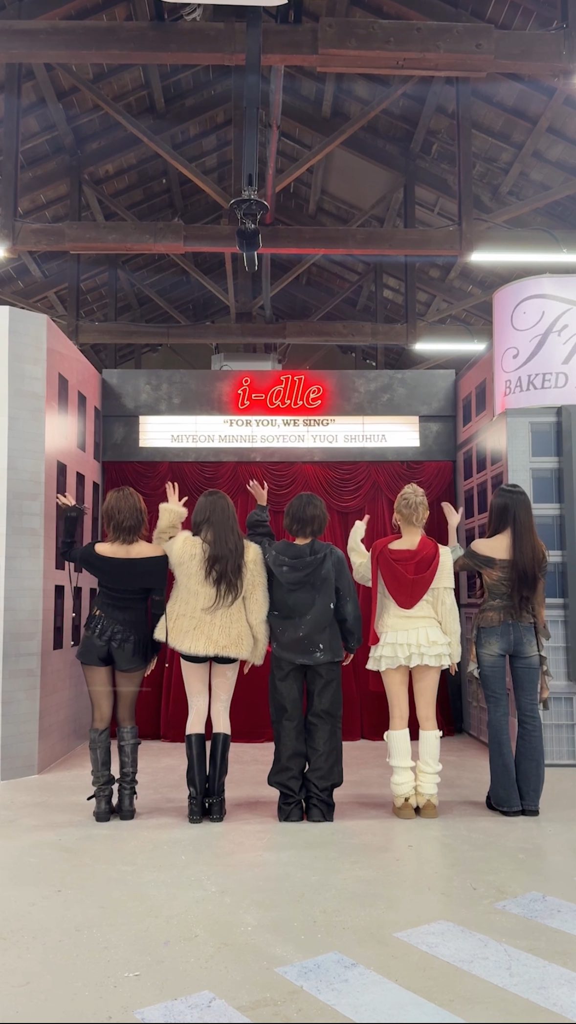 [📺] 𝙶𝚘𝚘𝚍 𝚋𝚢𝚎 𝟸𝟶𝟸𝟻💜

#아이들 #idle