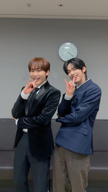 #SEVENTEEN #승관 선배님과 함께 심장이 쿵💗 #TWS_OVERDRIVE

#TWS #DOHOON