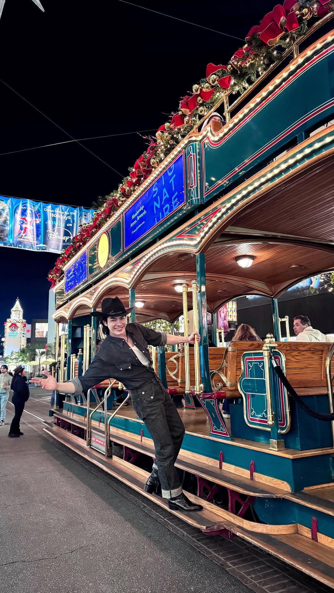 ,,, Merry X’mas…🎅🎄,,,

ไม่มีตั๋ว คุณไม่ได้ไปต่อ!