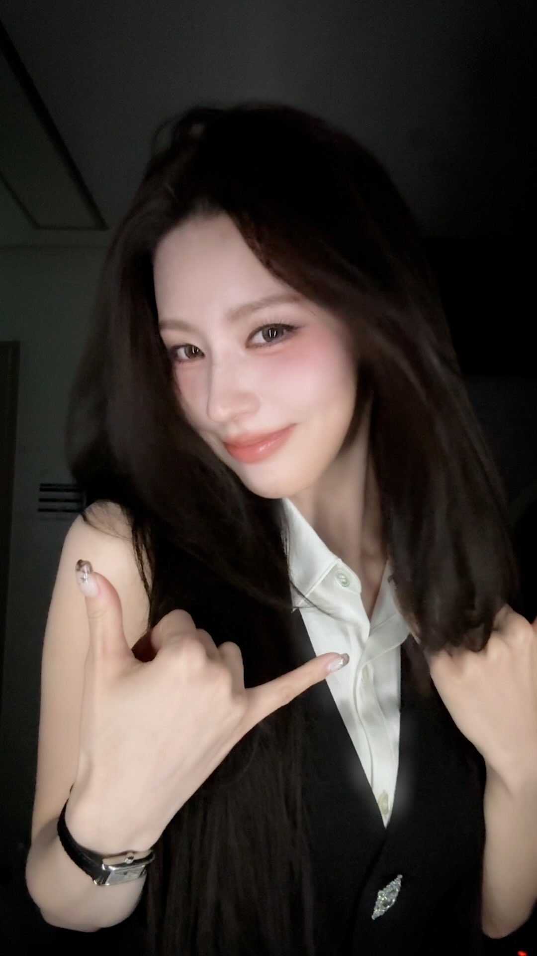 [📺] 🐰🤙

#아이들 #idle
#미연 #MIYEON