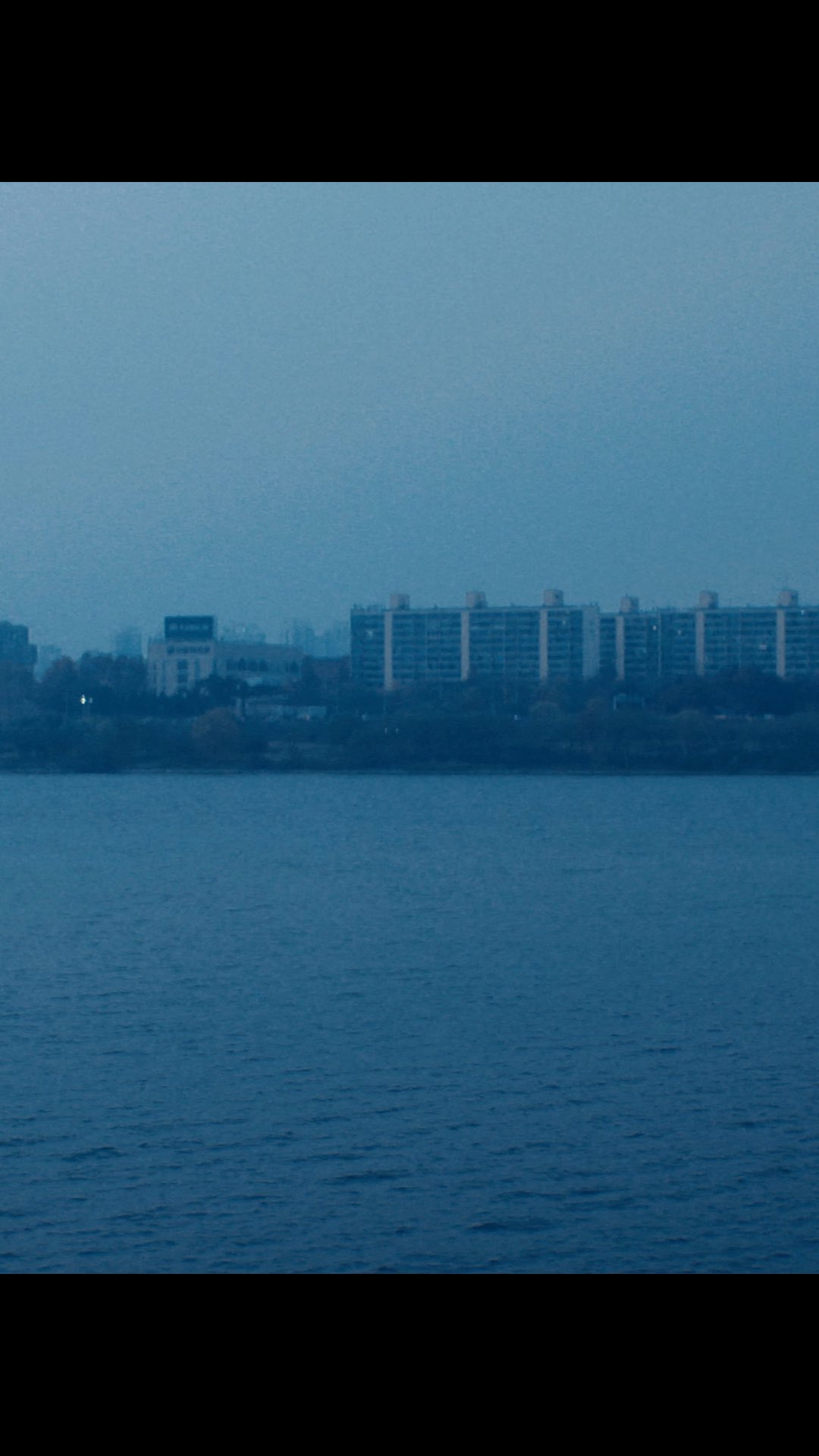 도겸X승관 (SEVENTEEN) ‘Blue’ Official MV (Cinema Ver.)

#DxS #도겸X승관
#소야곡 #Serenade
#Blue