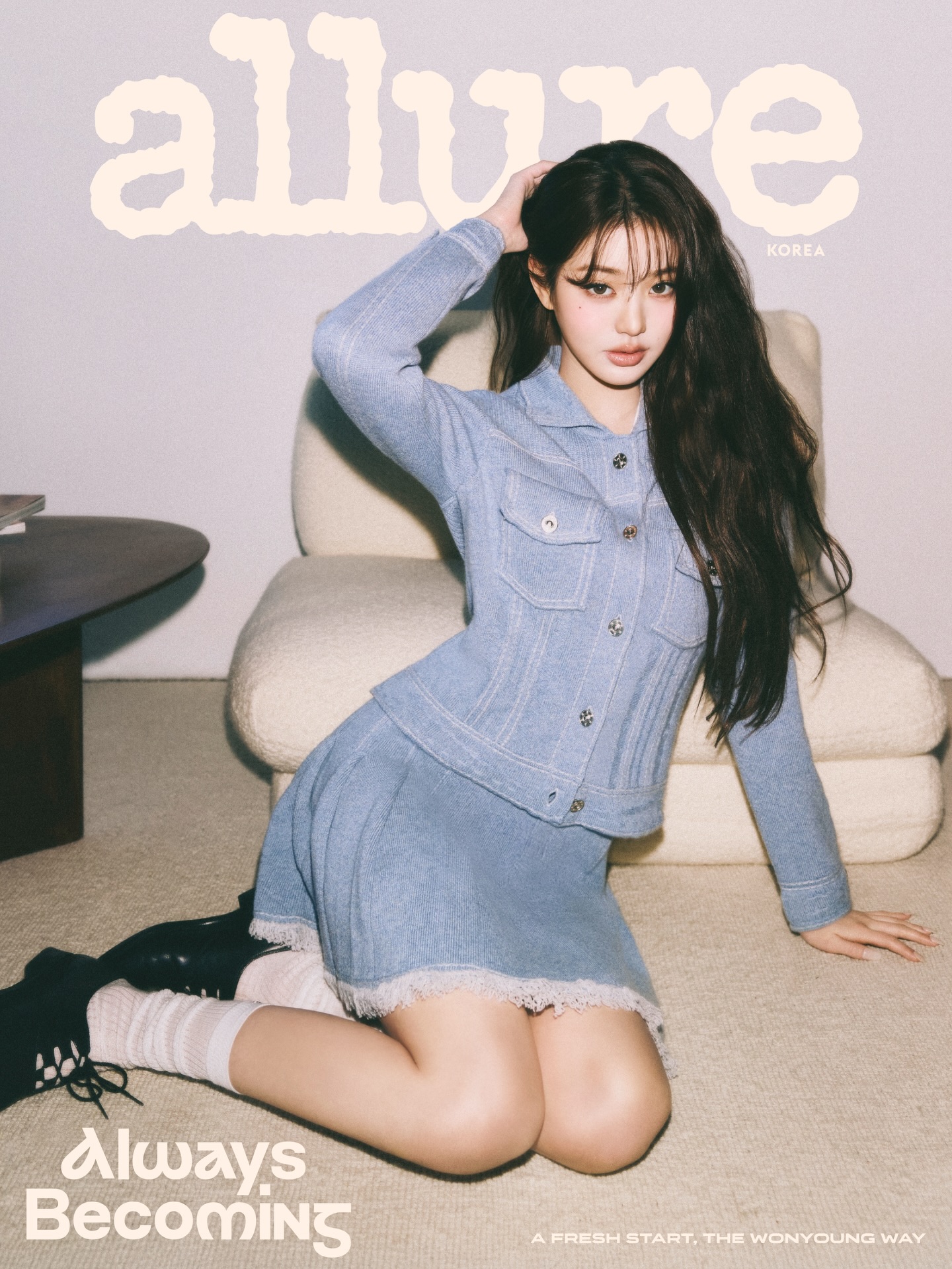 #제작지원 #Allure_Cover
배리가 장원영을 새로운 앰버서더로 선정한 이후 처음으로 선보이는 커버 스토리. 흔들리지 않고 나를 믿는 시간, 장원영의 지금을 담은 <얼루어 코리아> 2월호 5종 커버를 공개합니다.✨

▫️ <얼루어 코리아> 2월호 커버 스타는 아이브의 장원영입니다. 다채로운 5종 커버를 프로필 링크를 통해 가장 먼저 만나보세요.

The cover star of Allure Korea February issue is IVE’s JANG WONYOUNG. Discover all five cover versions first via the link in our profile.

EDITOR l 김지은
FEATURE EDITOR | 허윤선
DESIGNER | 나유진
PHOTOGRAPHER | 목정욱
STYLIST l 임진
HAIR l 다미(키츠)
MAKEUP l 은비(키츠)
ASSISTANT l 이지원

@barrie #barrie #barrieSS26 #madeinscotland #배리 @for_everyoung10 #장원영 #WONYOUNG #JANGWONYOUNG