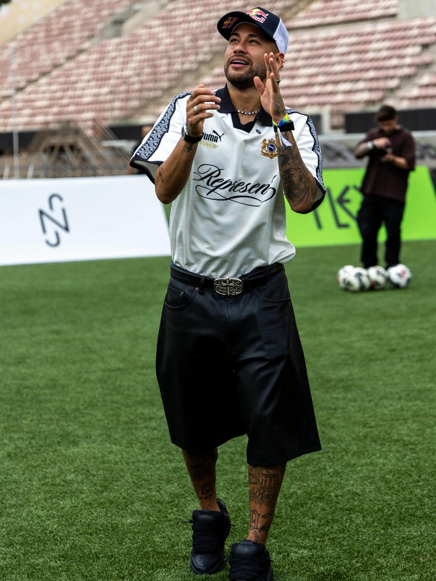 Hoje fomos visitar a @expo_neymarjr para relembrar alguns momentos da minha história!