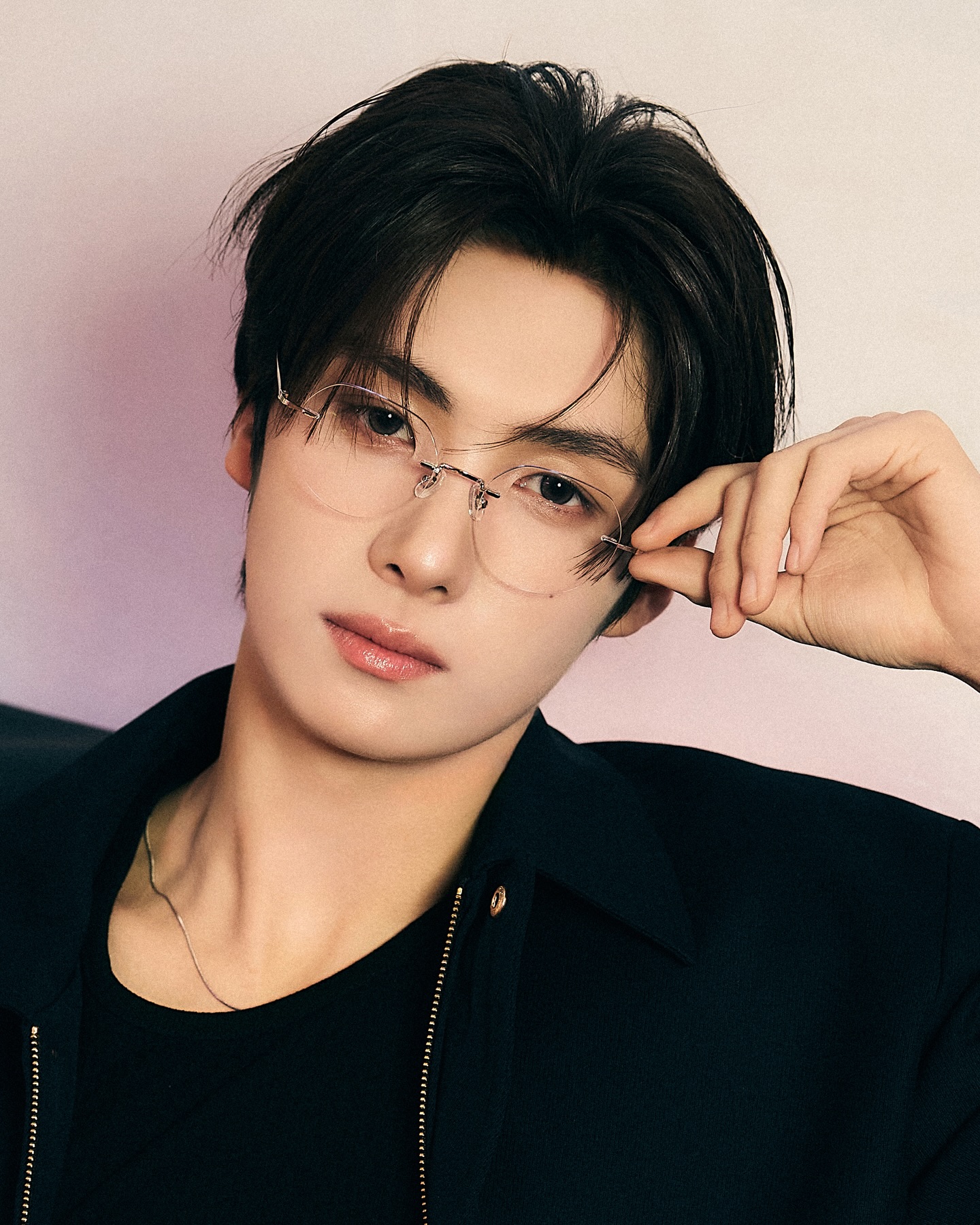 [#Sparkling_Days] 260122 Sparkling Photo 💫

#YOUNGJAE
#TWS #투어스 #247WithUs