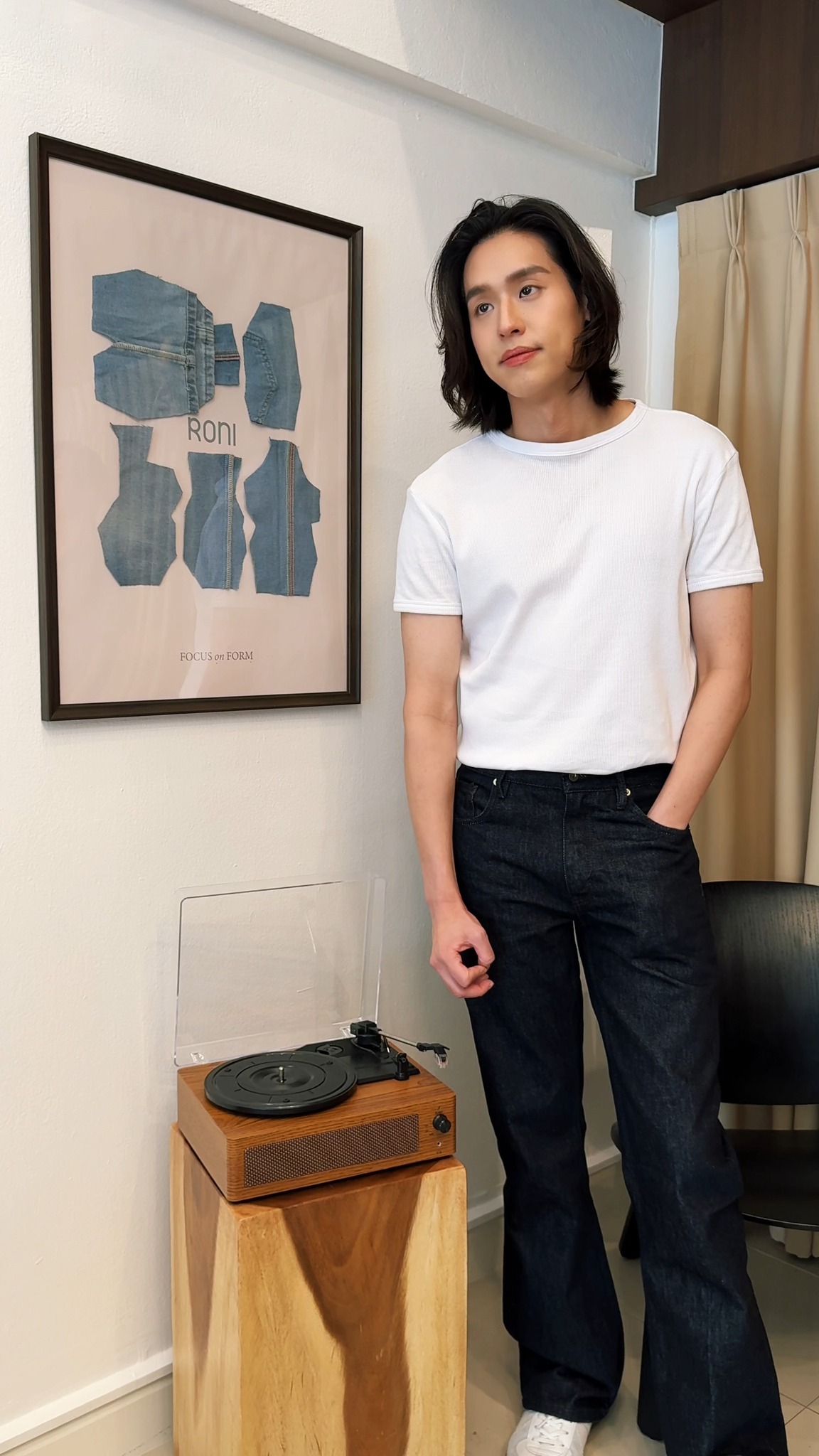 ตอนที่ฟังก็จะประมาณนี้แหละ 🕺🏻📀🥁🎹✨

#Bbillkin