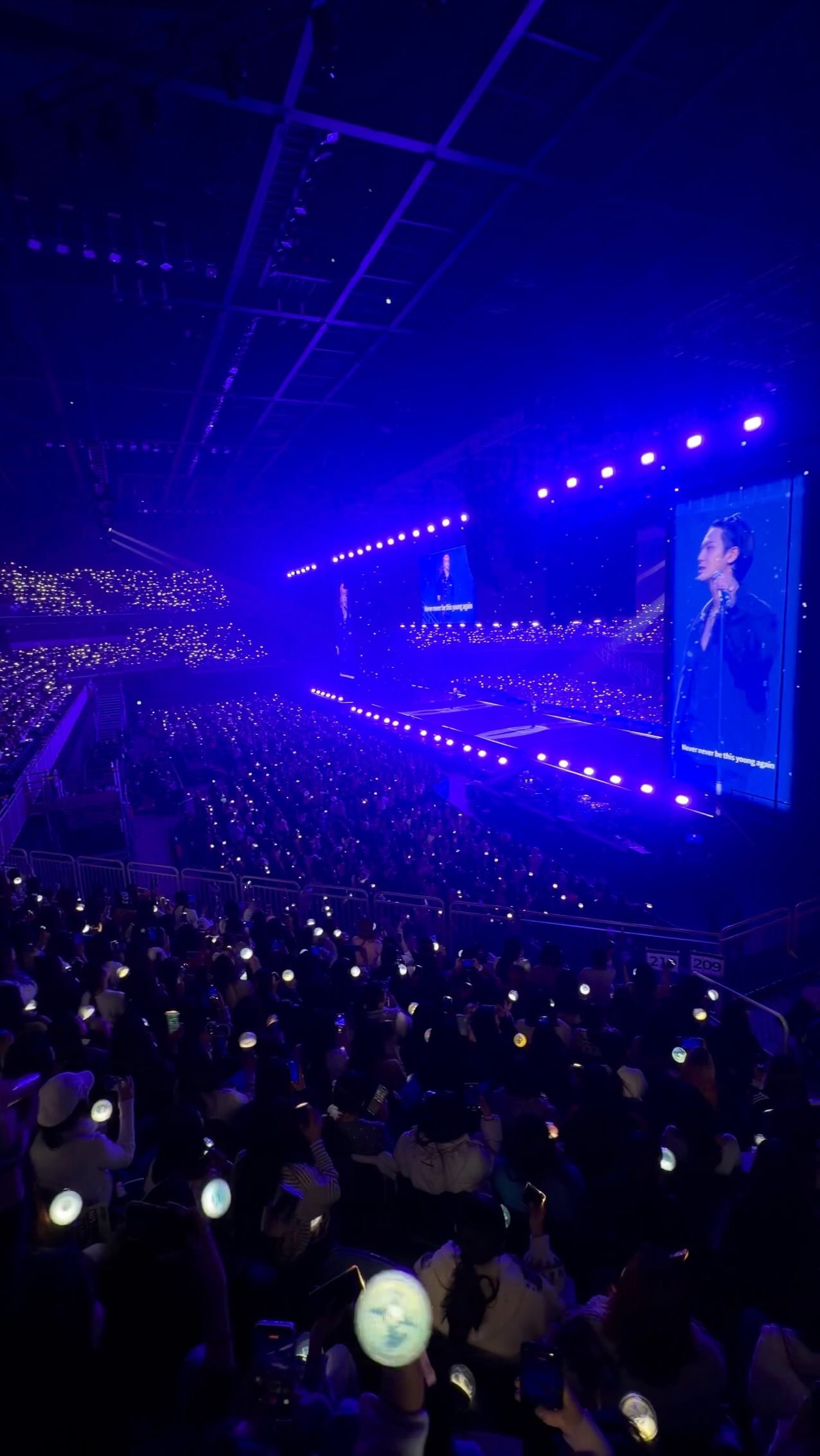 나의 기억에 수놓은 은하수💎

#CxM #에스쿱스X민규 
#DOUBLE_UP_INCHEON